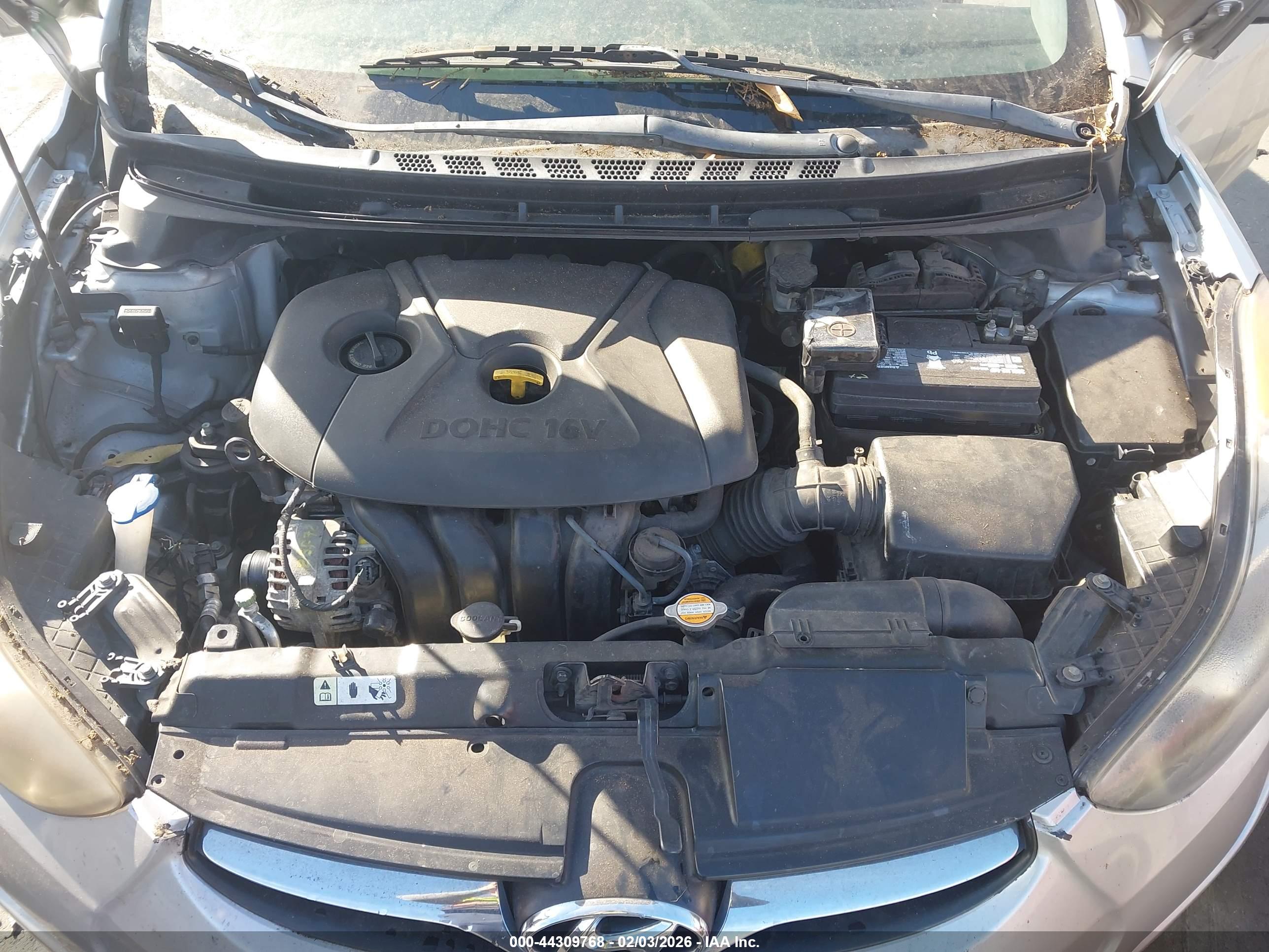 HYUNDAI ELANTRA image 10