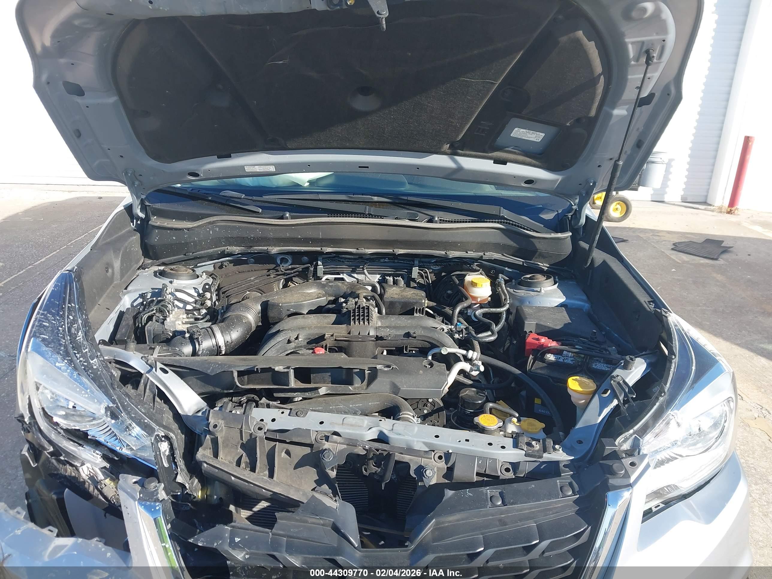 SUBARU FORESTER image 10