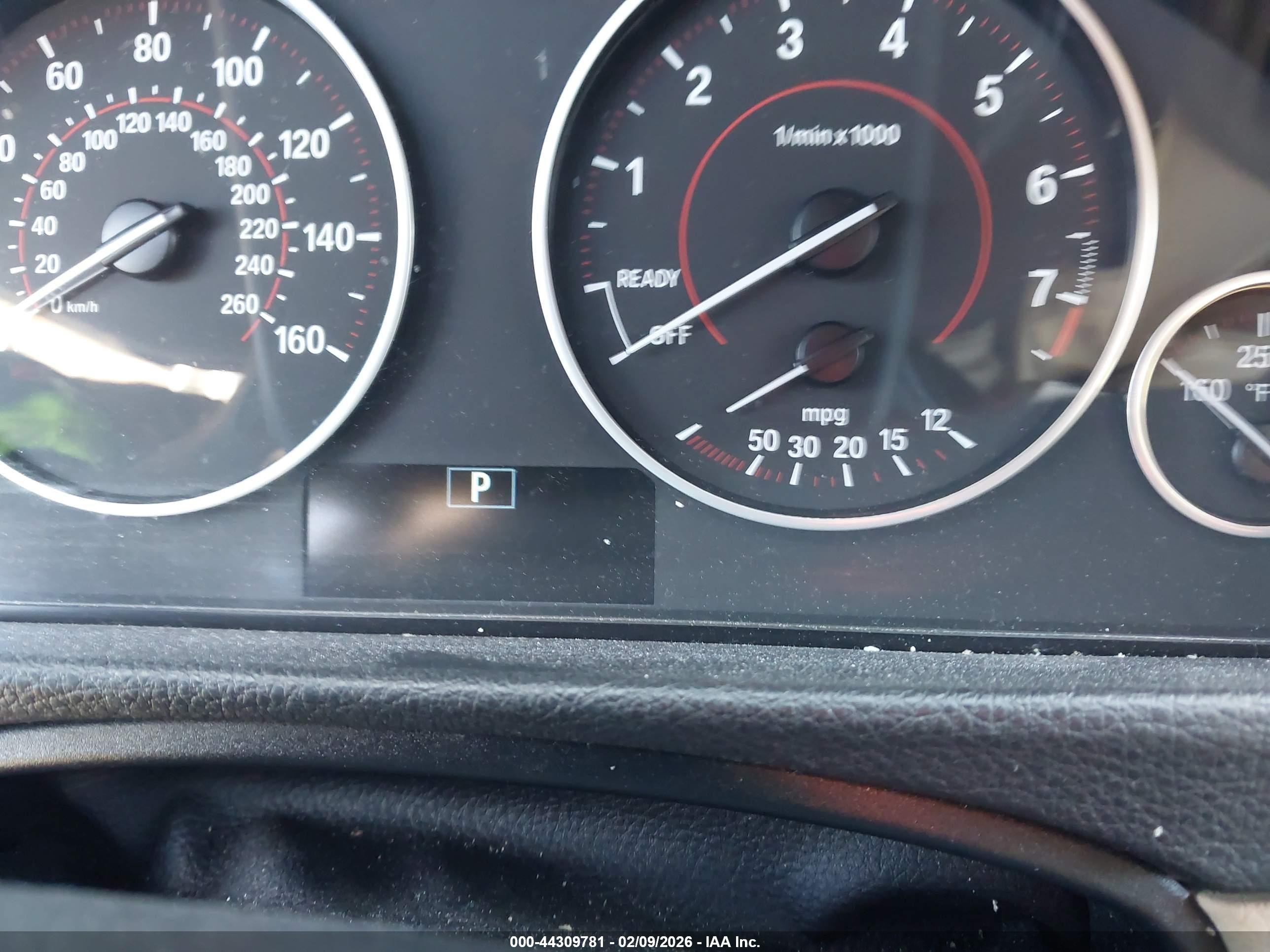 BMW 330I image 7