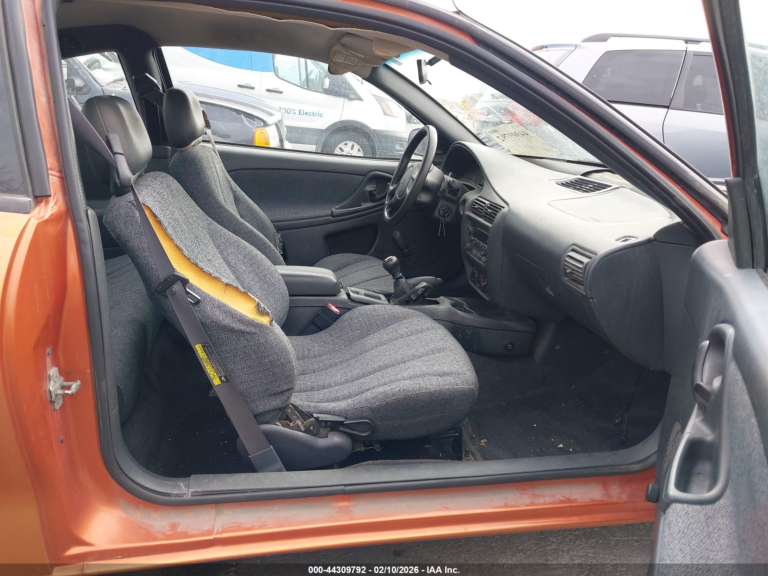 CHEVROLET CAVALIER image 5