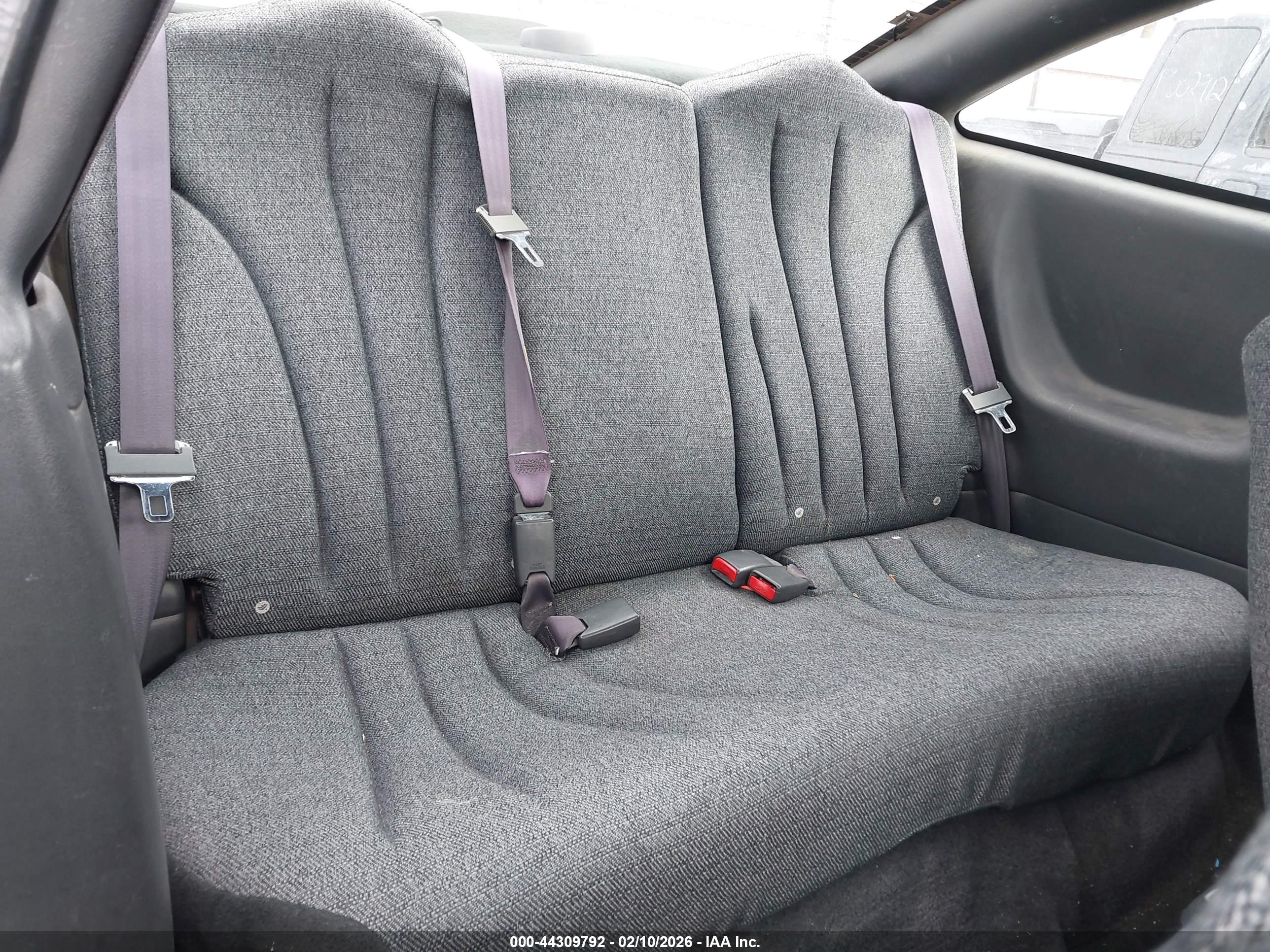 CHEVROLET CAVALIER image 8