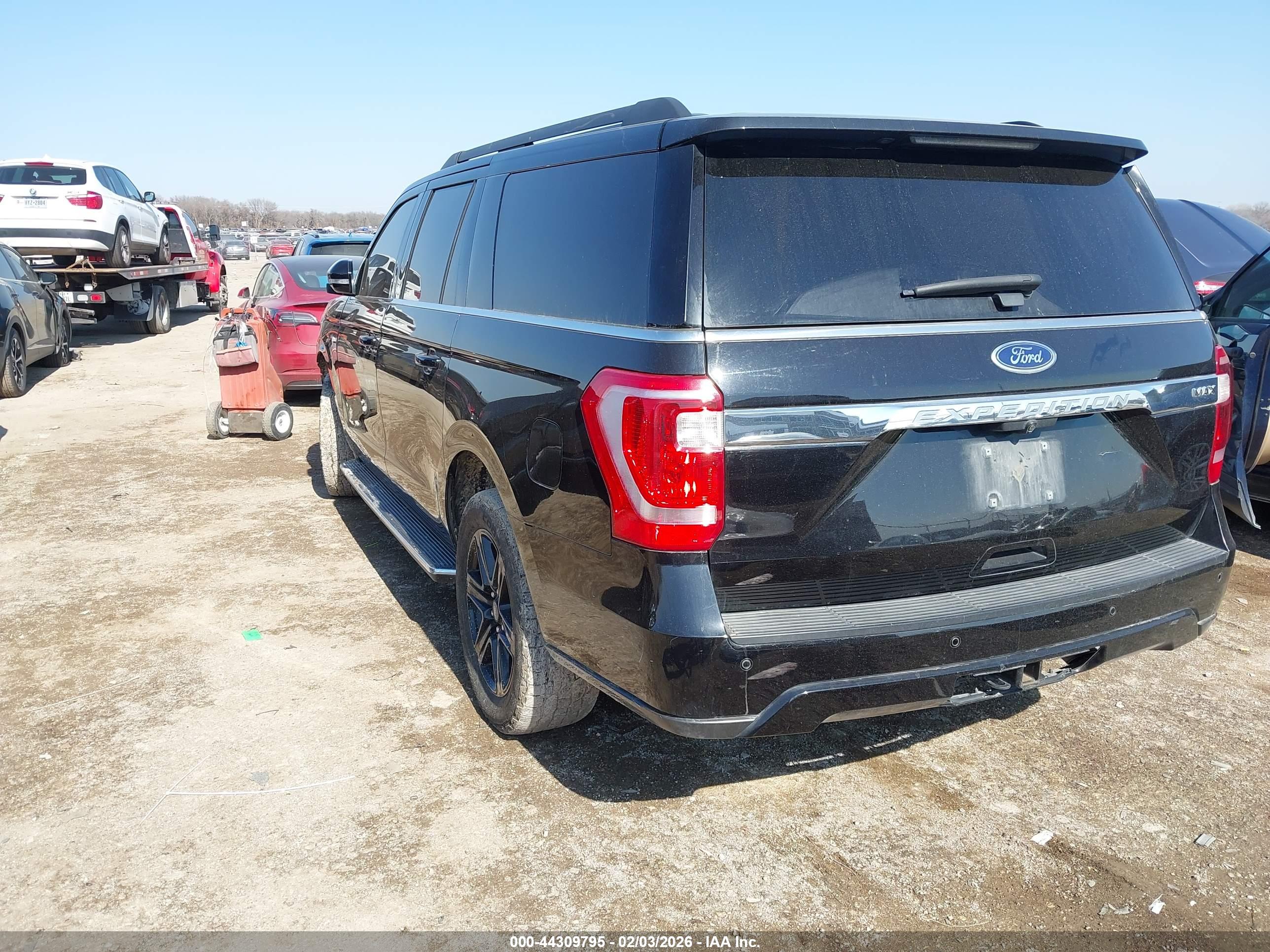 FORD EXPEDITION image 3