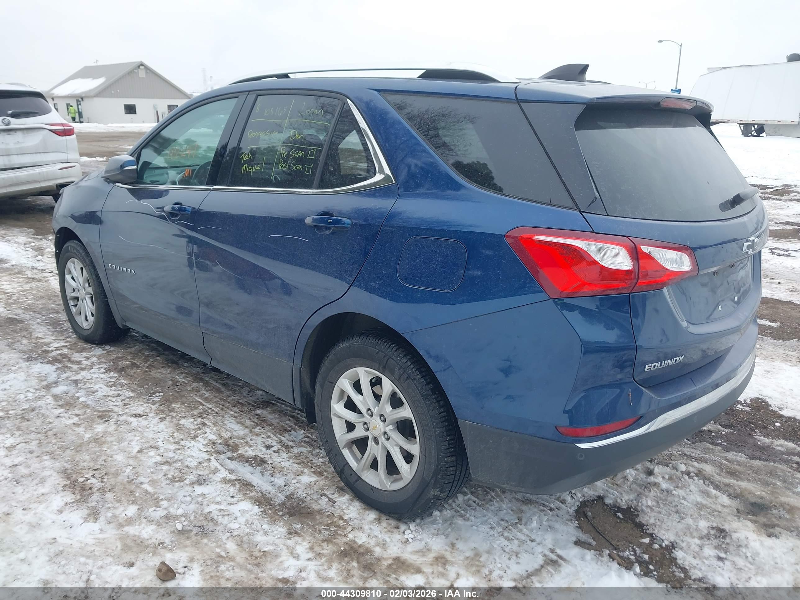 CHEVROLET EQUINOX image 3