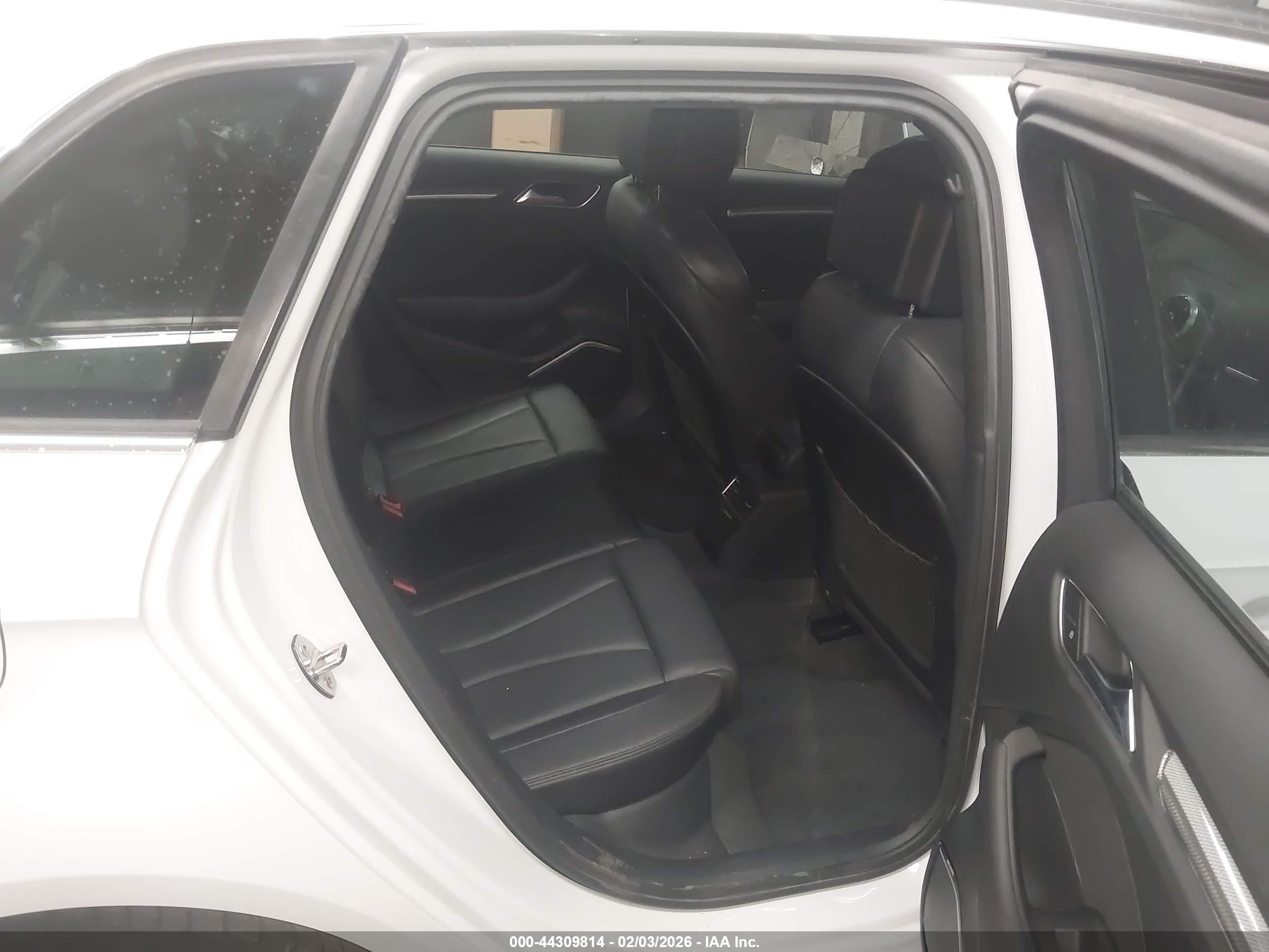 AUDI A3 image 8