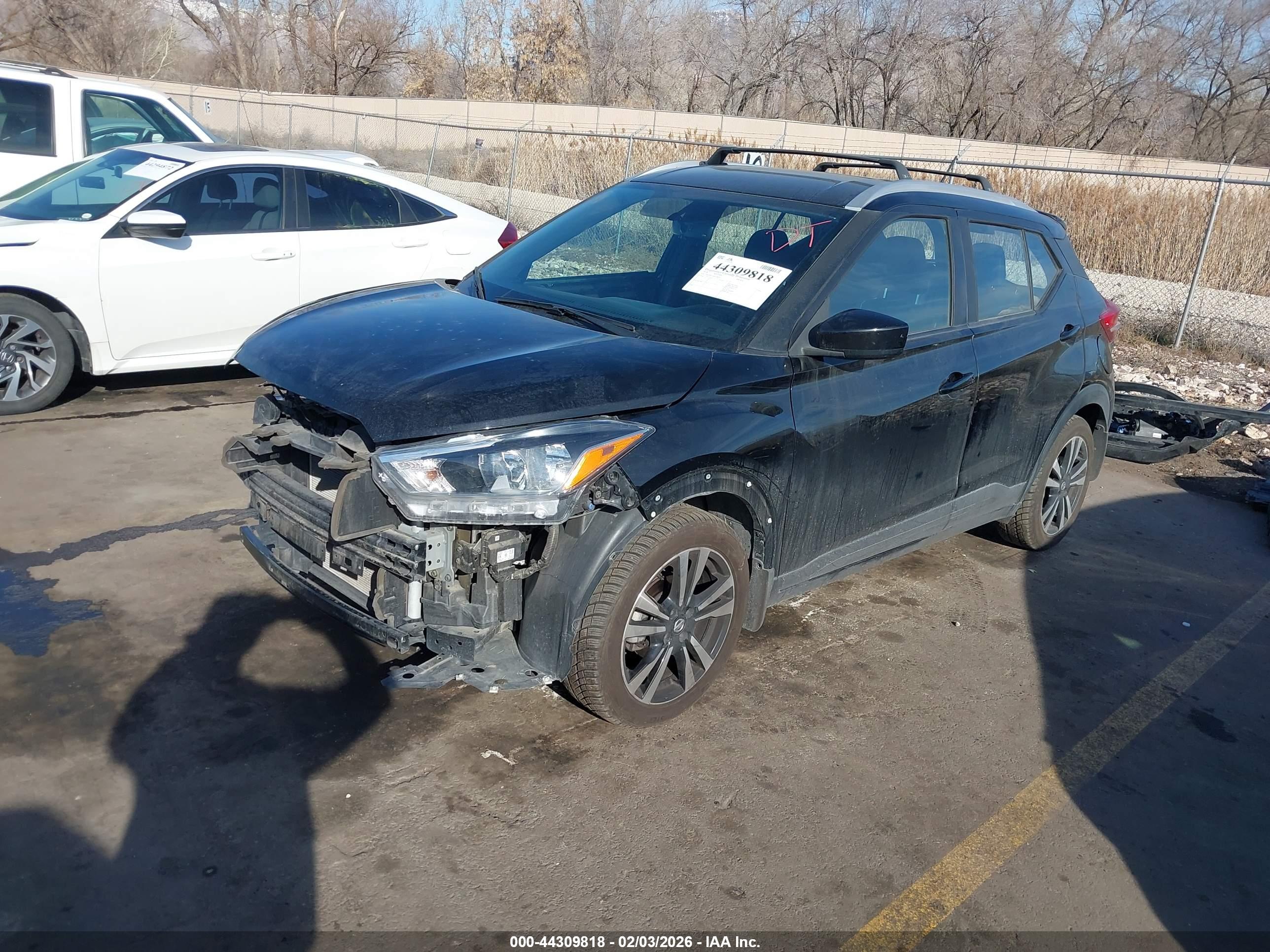 NISSAN KICKS image 2