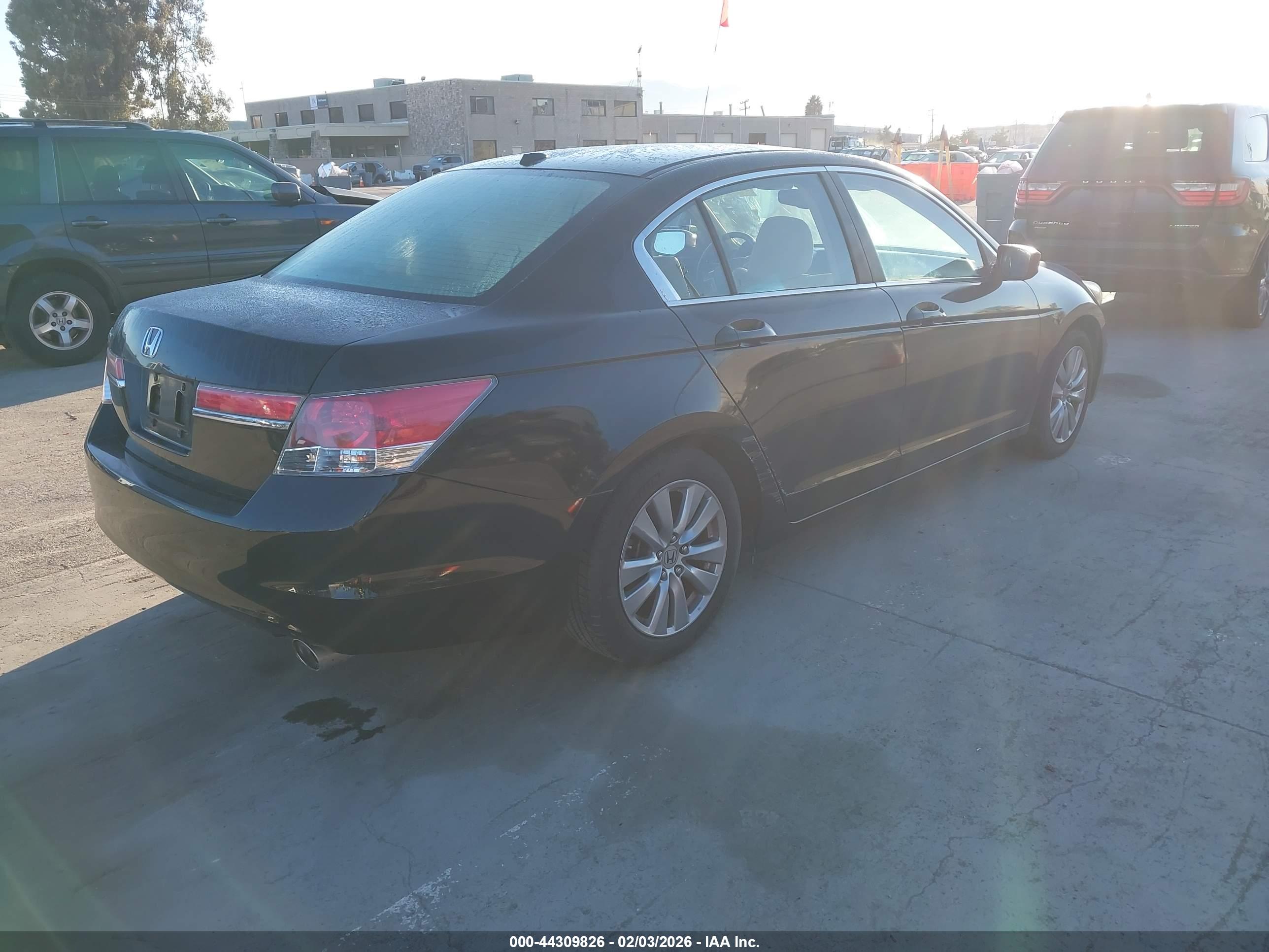 HONDA ACCORD image 4