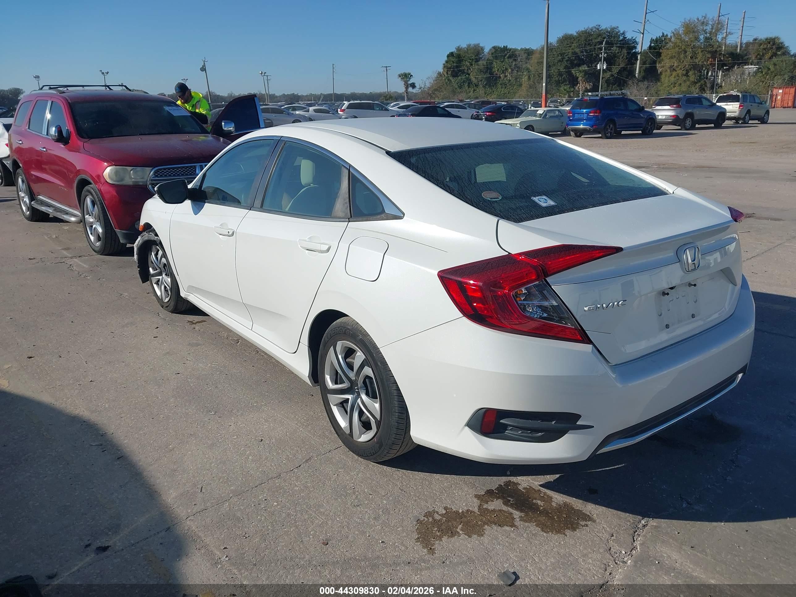 HONDA CIVIC image 3