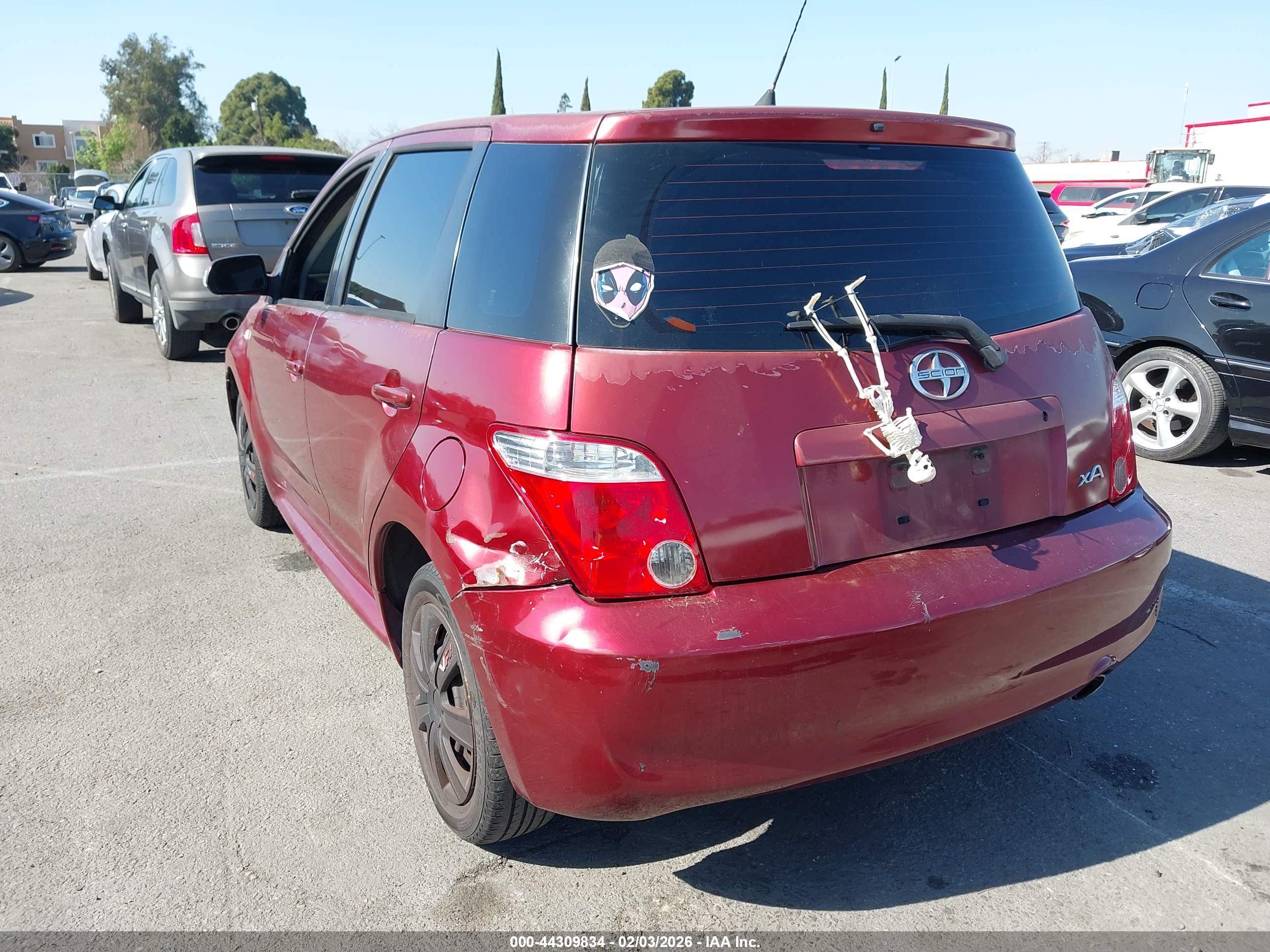 SCION XA image 3