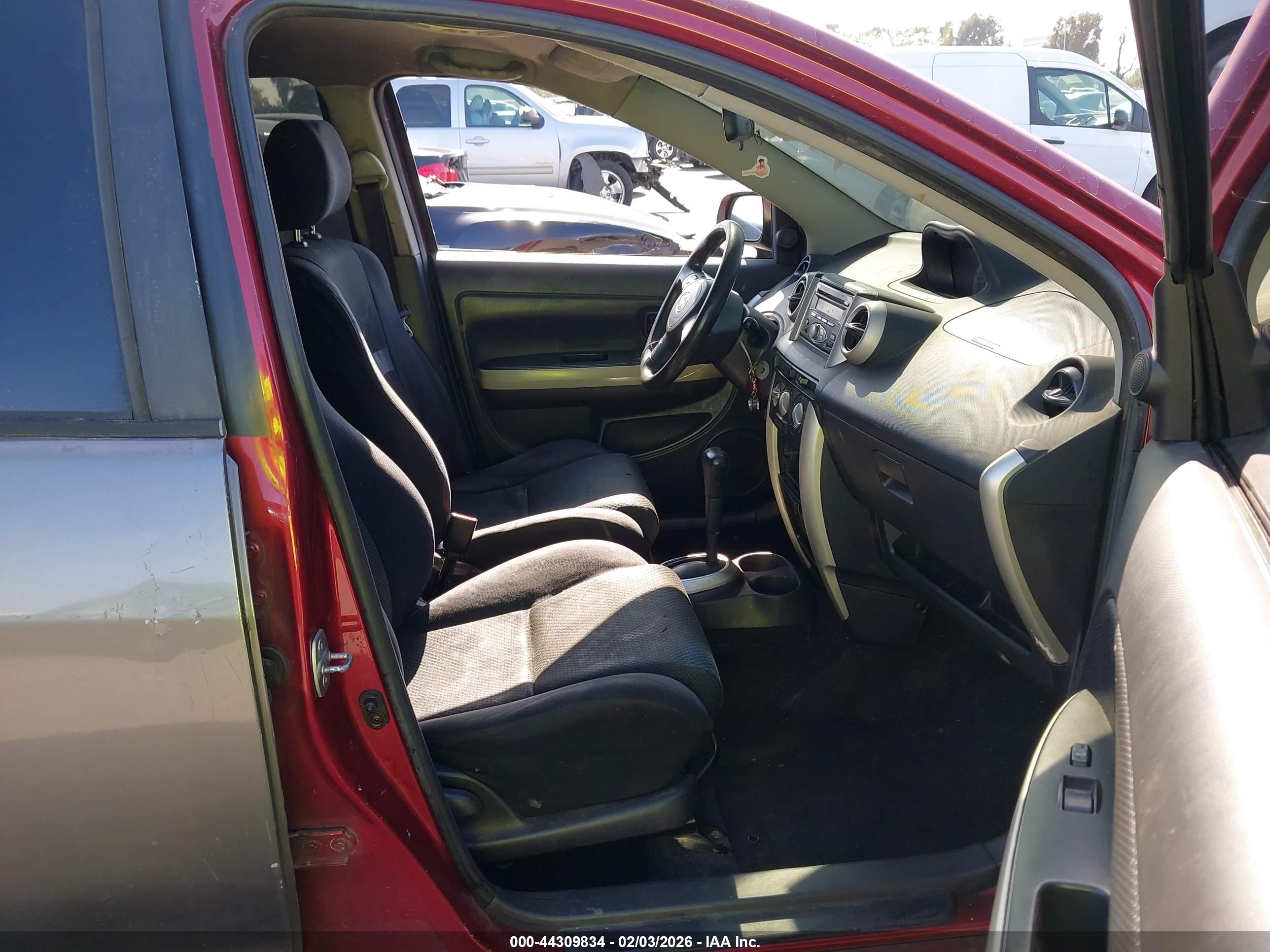 SCION XA image 5