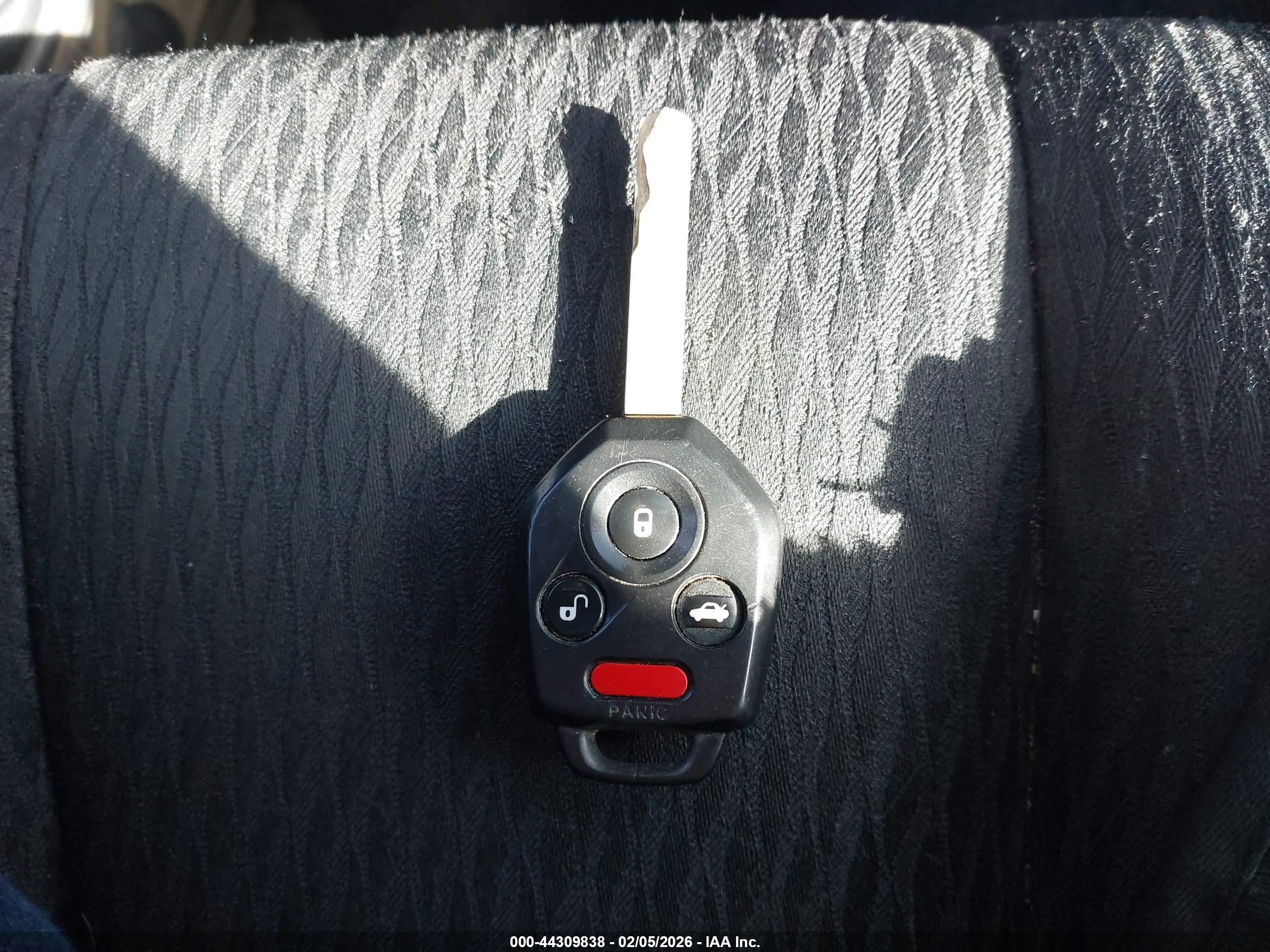 SUBARU OUTBACK image 11