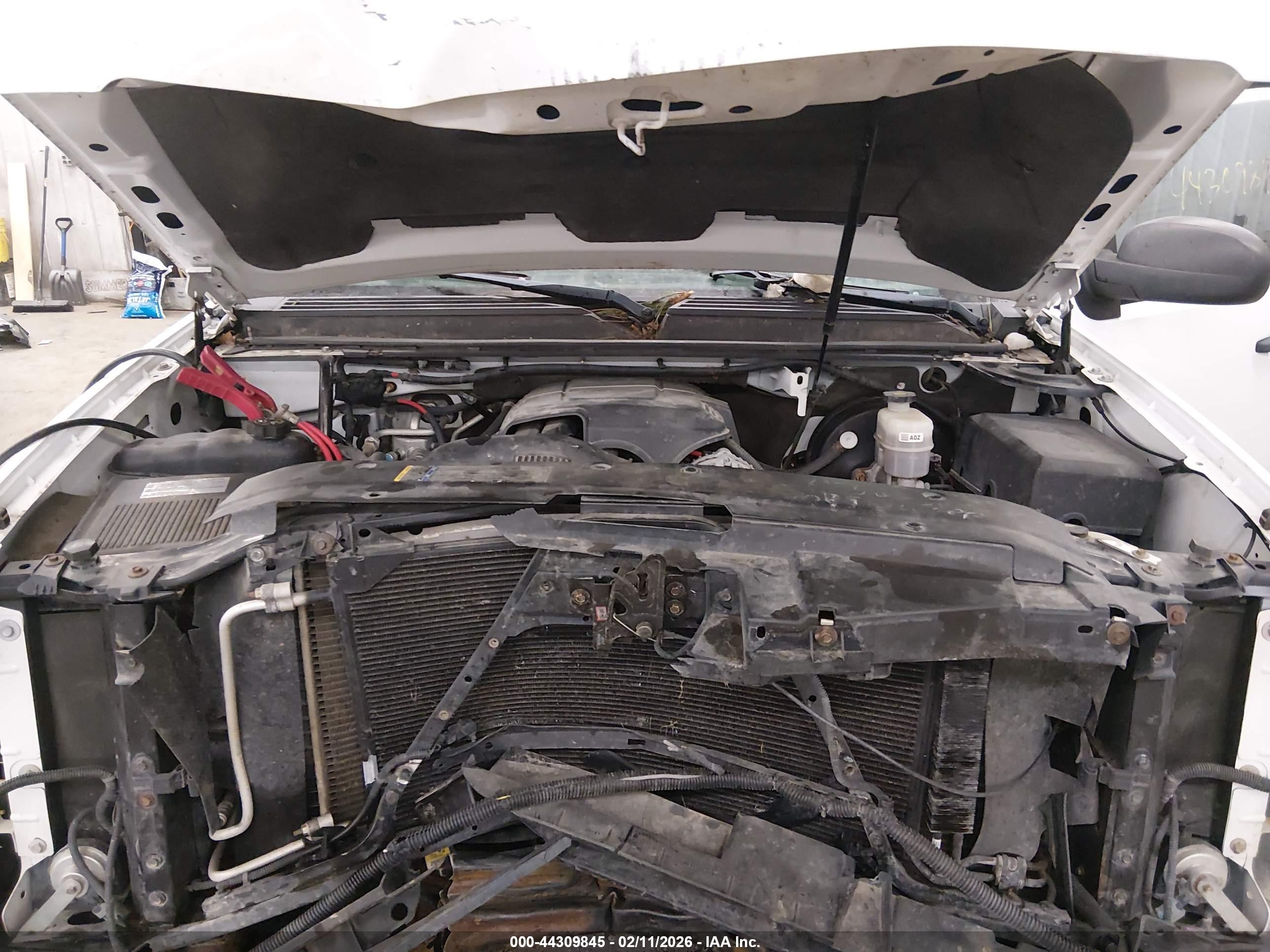 CHEVROLET TAHOE image 10