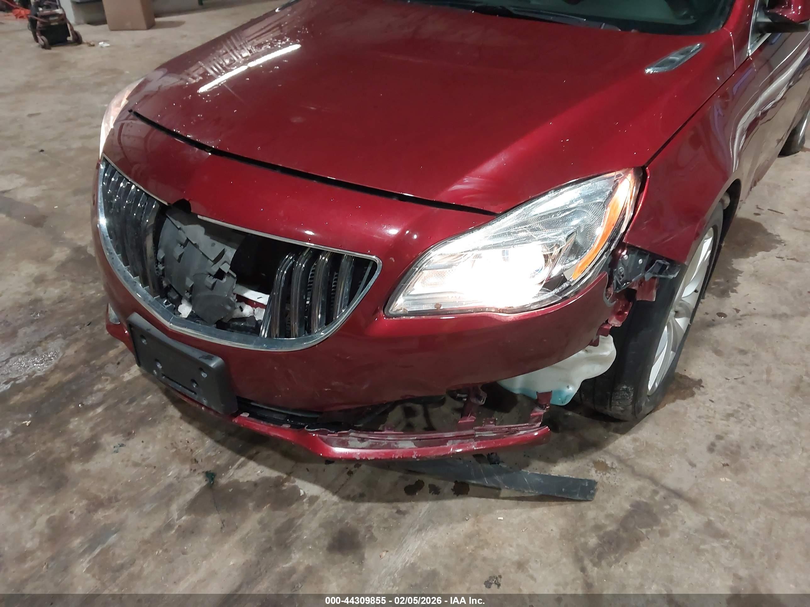 BUICK REGAL image 6