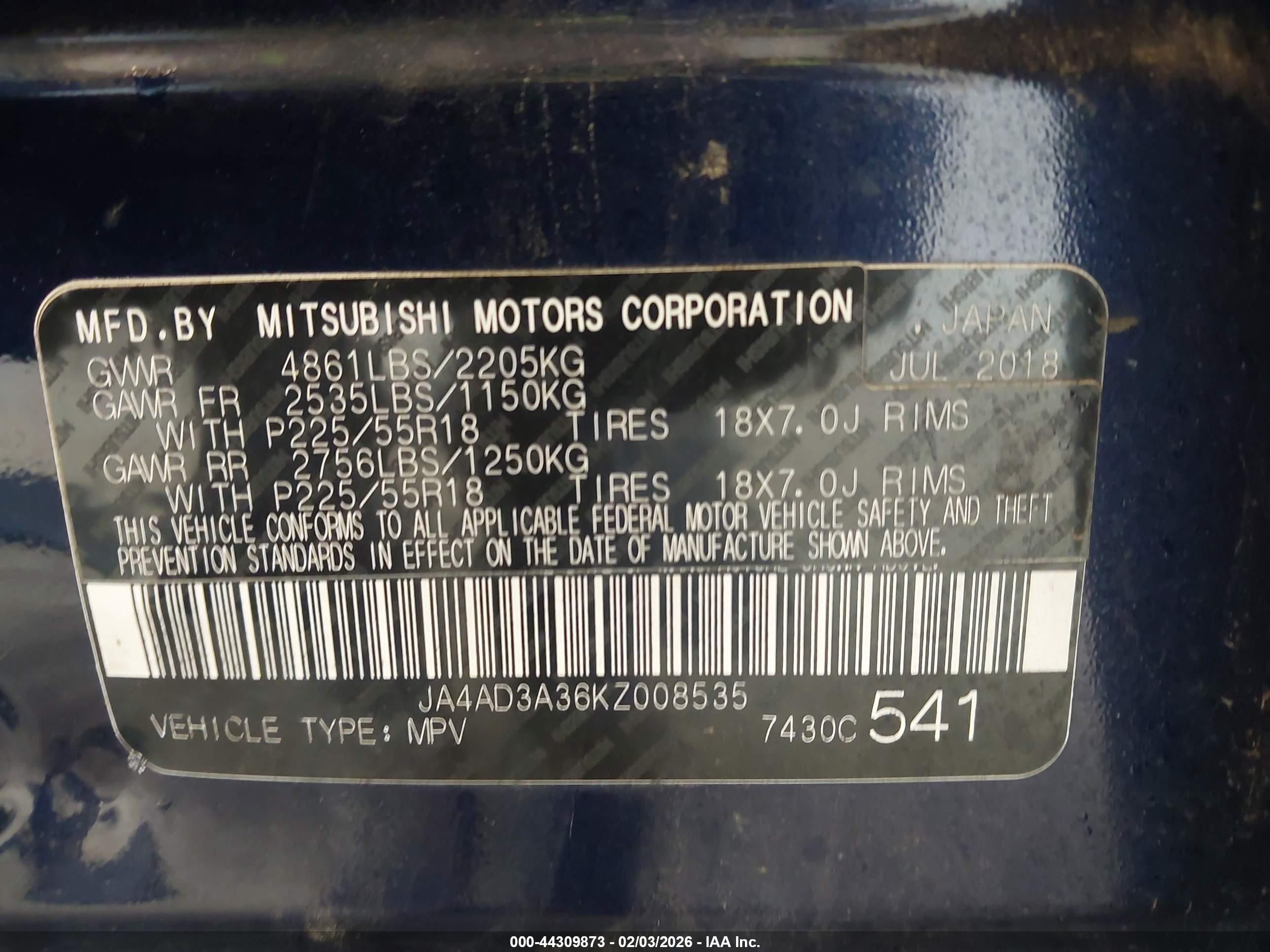 MITSUBISHI OUTLANDER image 9