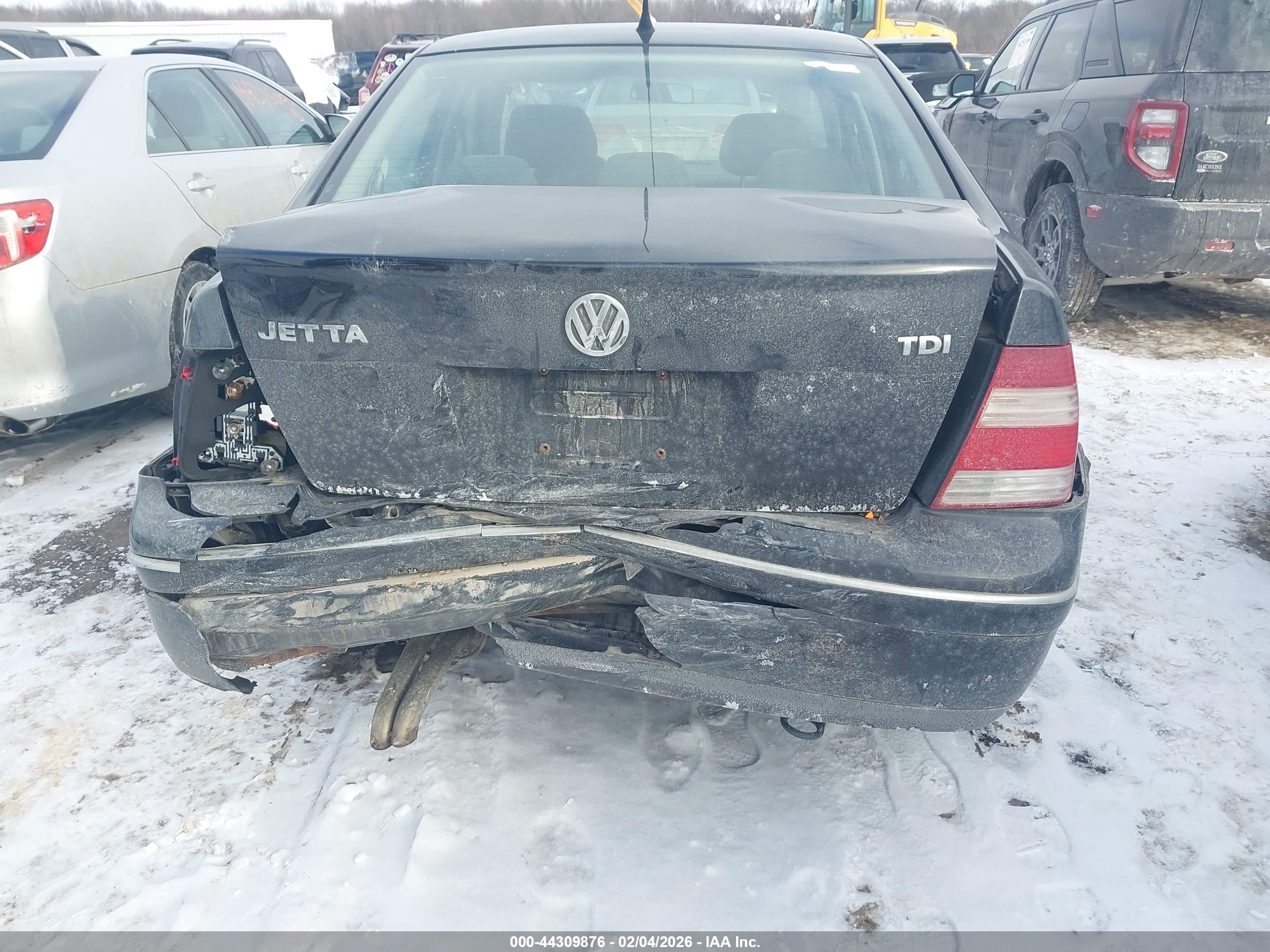 VOLKSWAGEN JETTA image 6