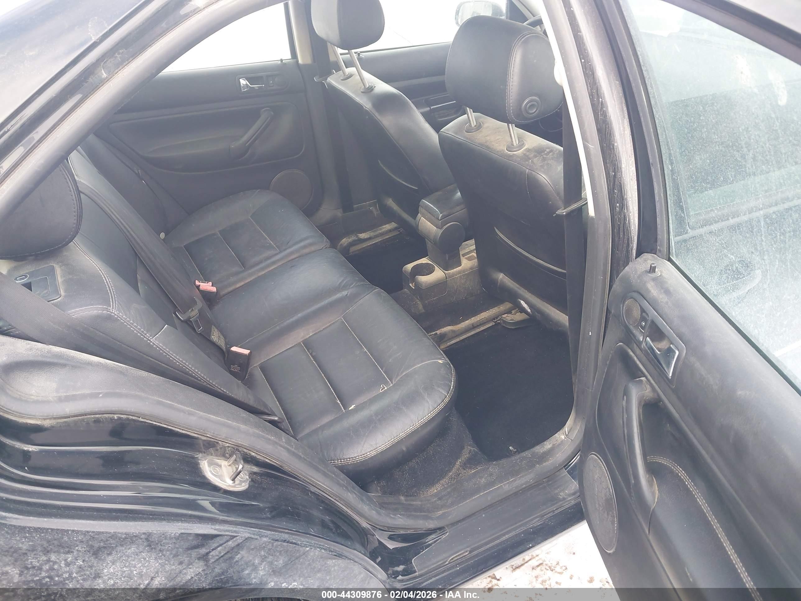 VOLKSWAGEN JETTA image 8