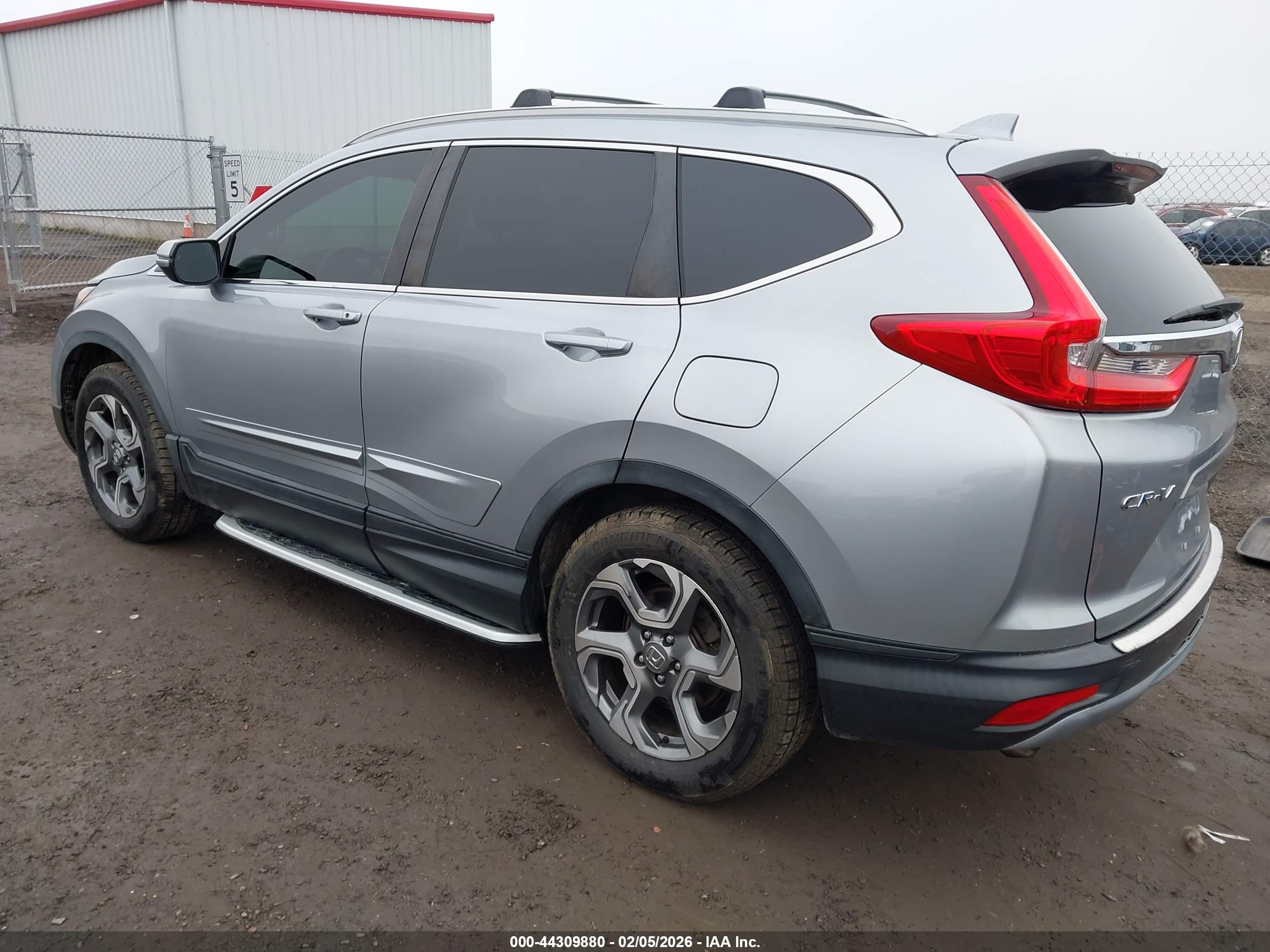 HONDA CR-V image 3