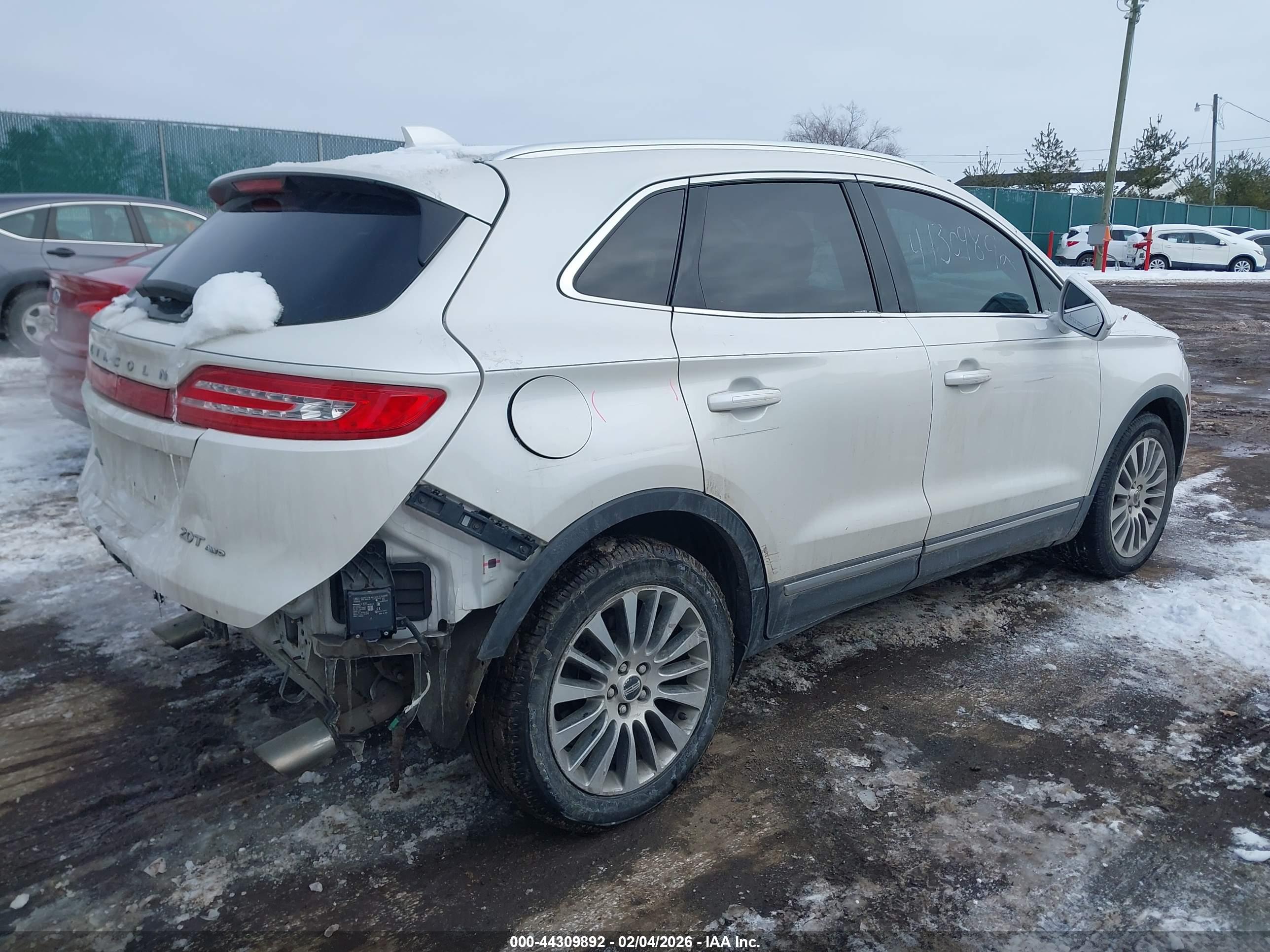 LINCOLN MKC image 4