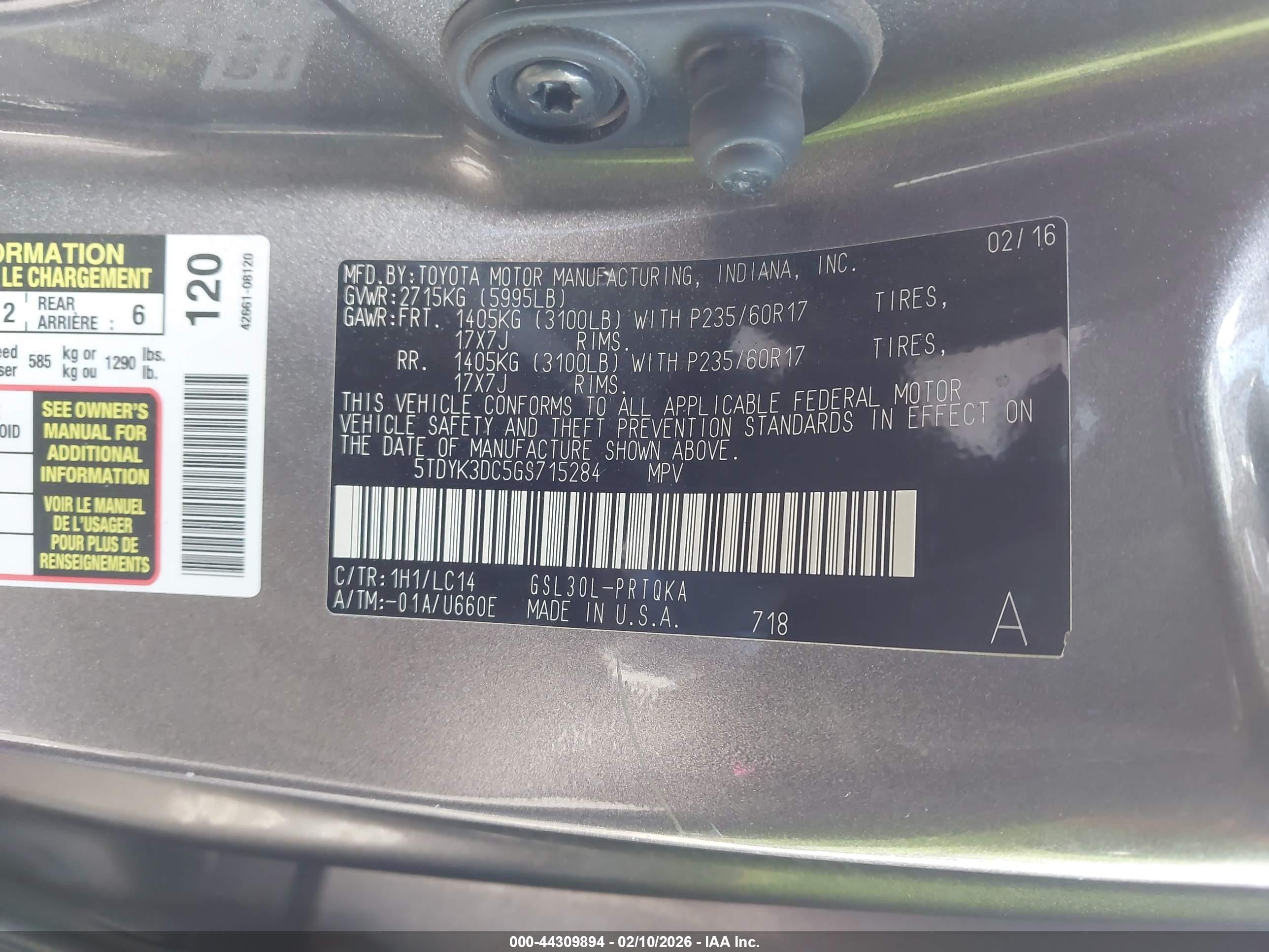 TOYOTA SIENNA image 9