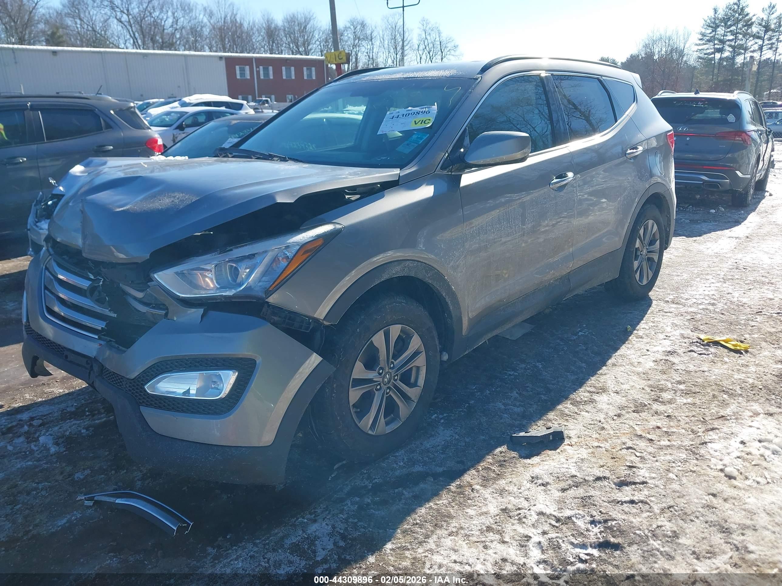 HYUNDAI SANTA image 2