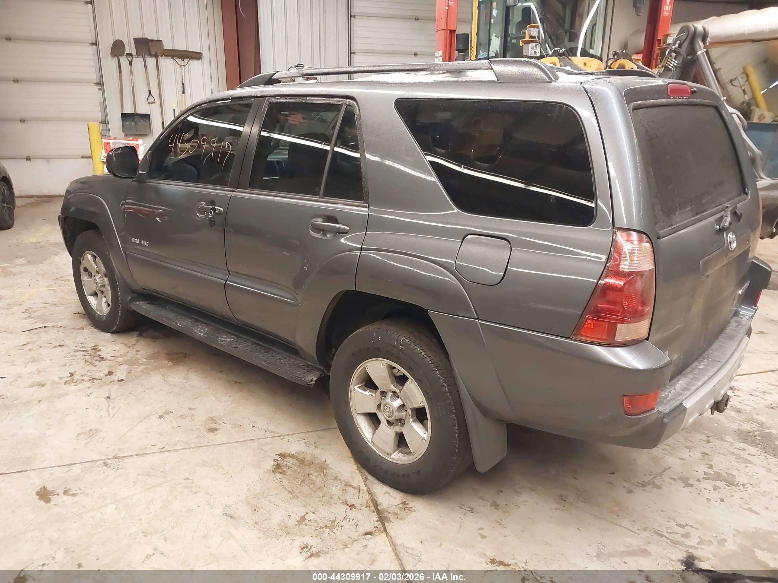 TOYOTA 4RUNNER image 3