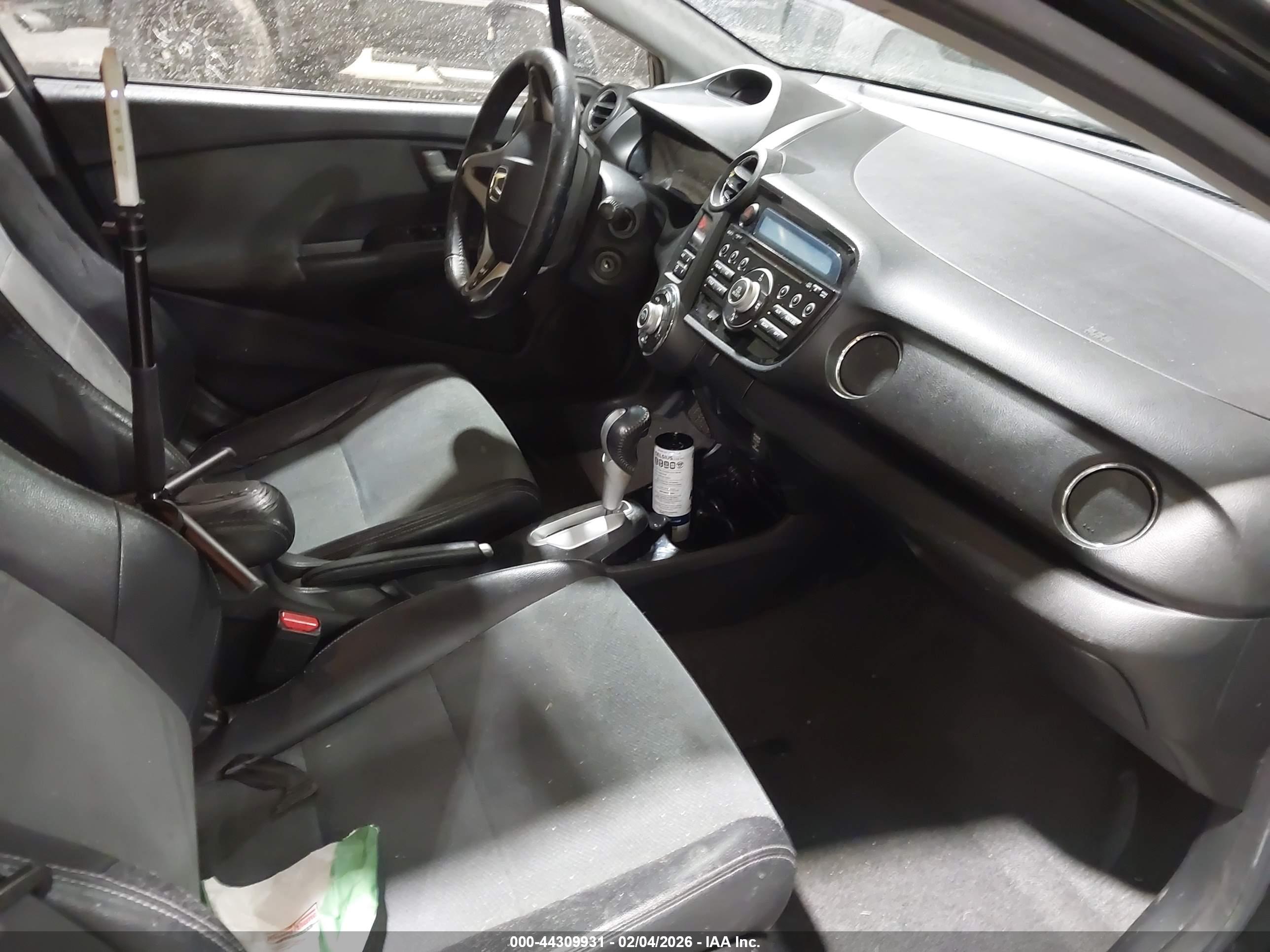 HONDA INSIGHT image 5