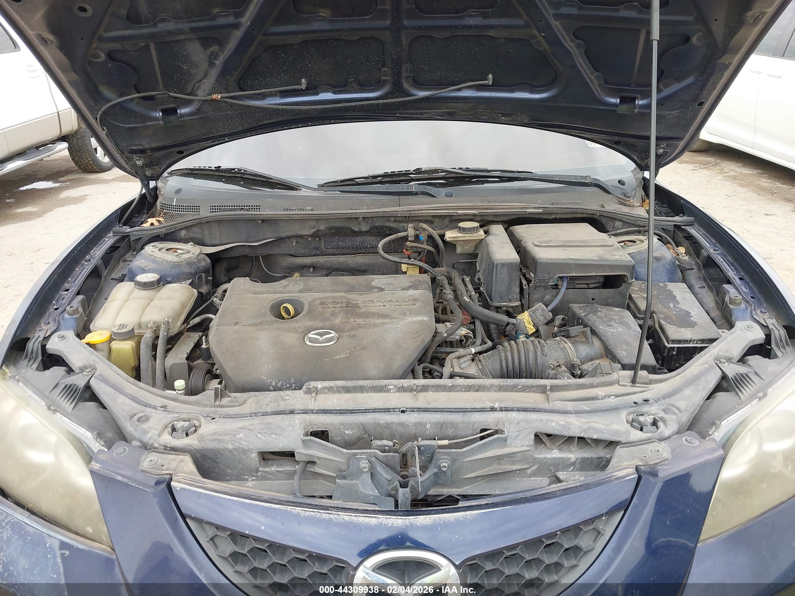 MAZDA MAZDA3 image 10
