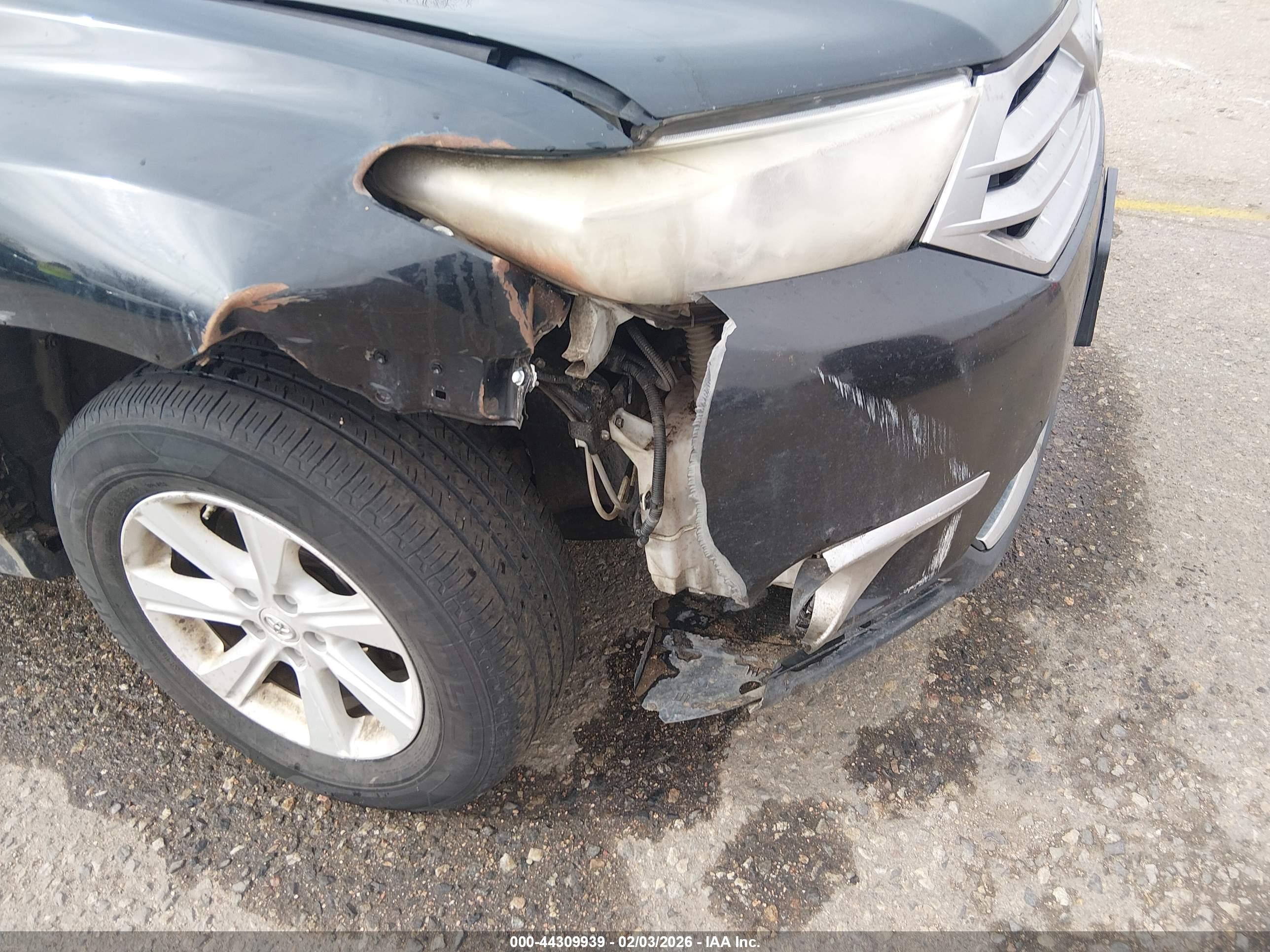 TOYOTA HIGHLANDER image 6
