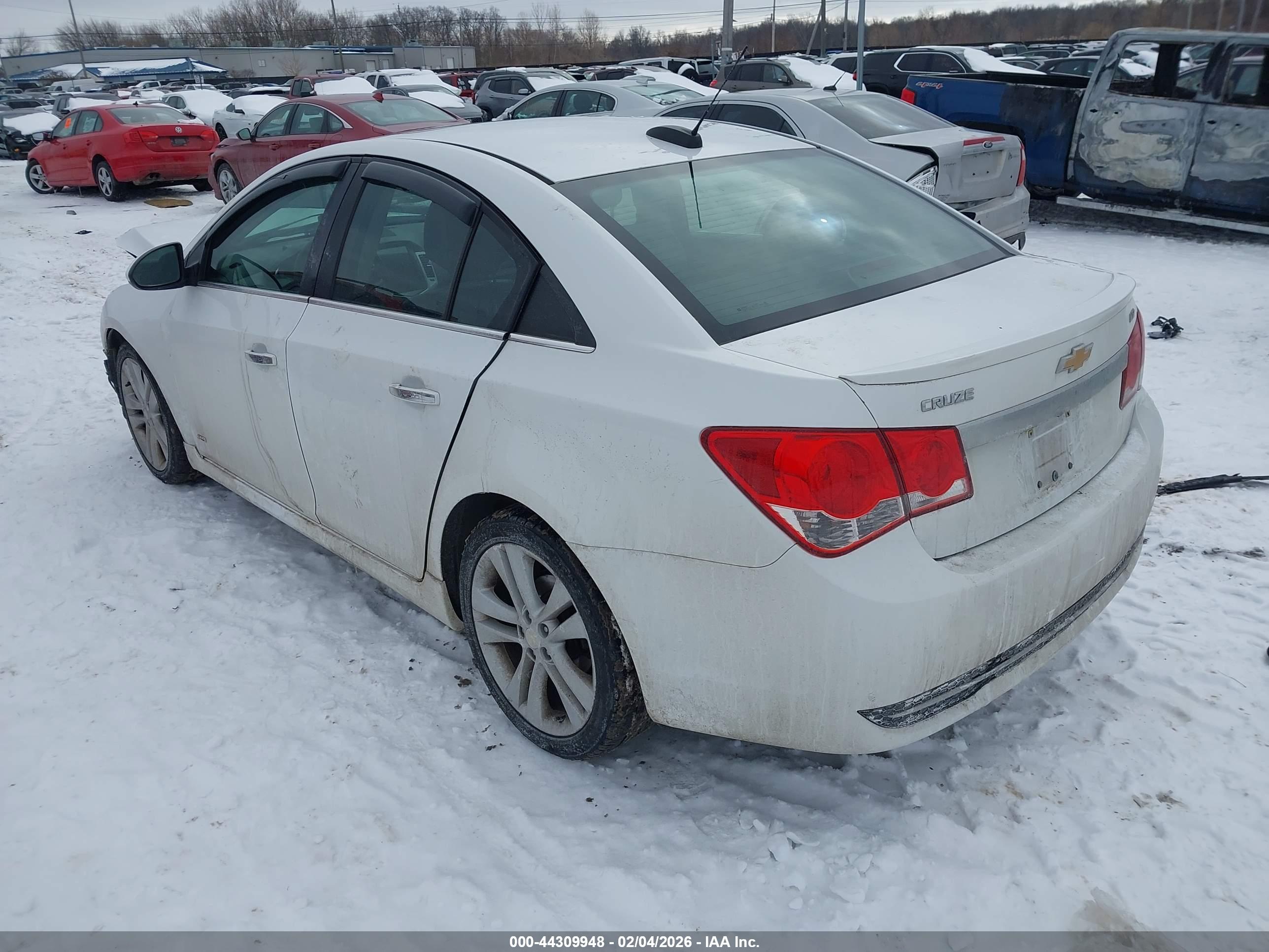 CHEVROLET CRUZE image 3