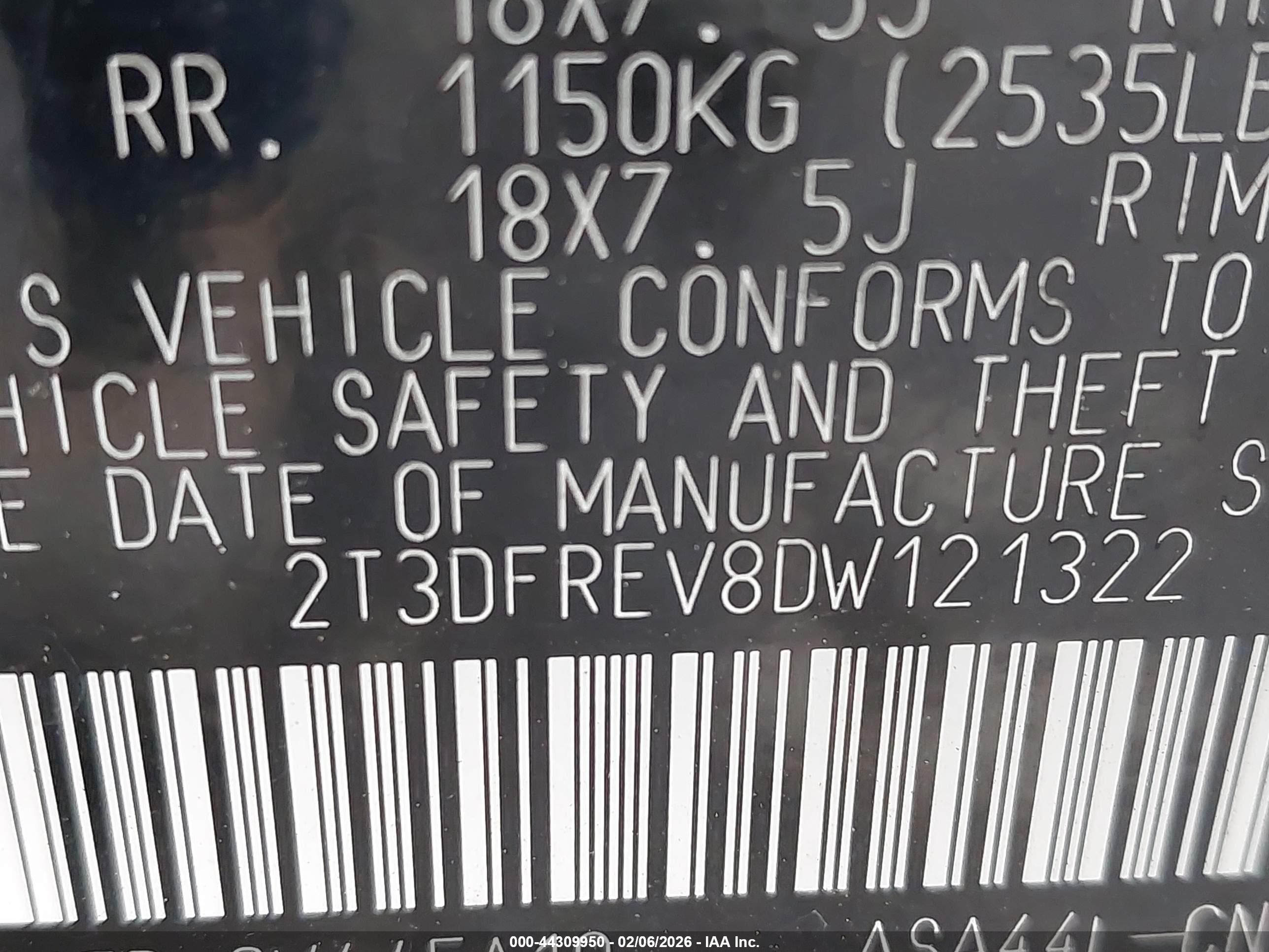TOYOTA RAV4 image 9