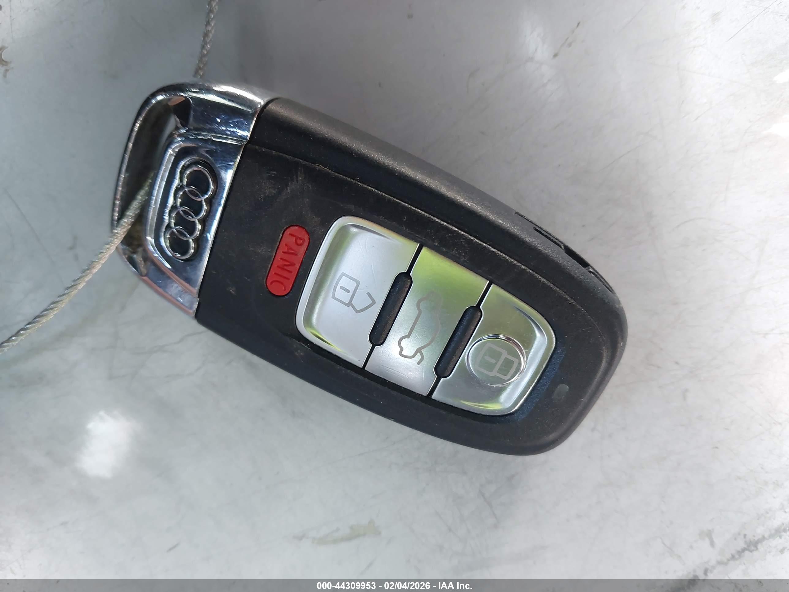 AUDI S4 image 11