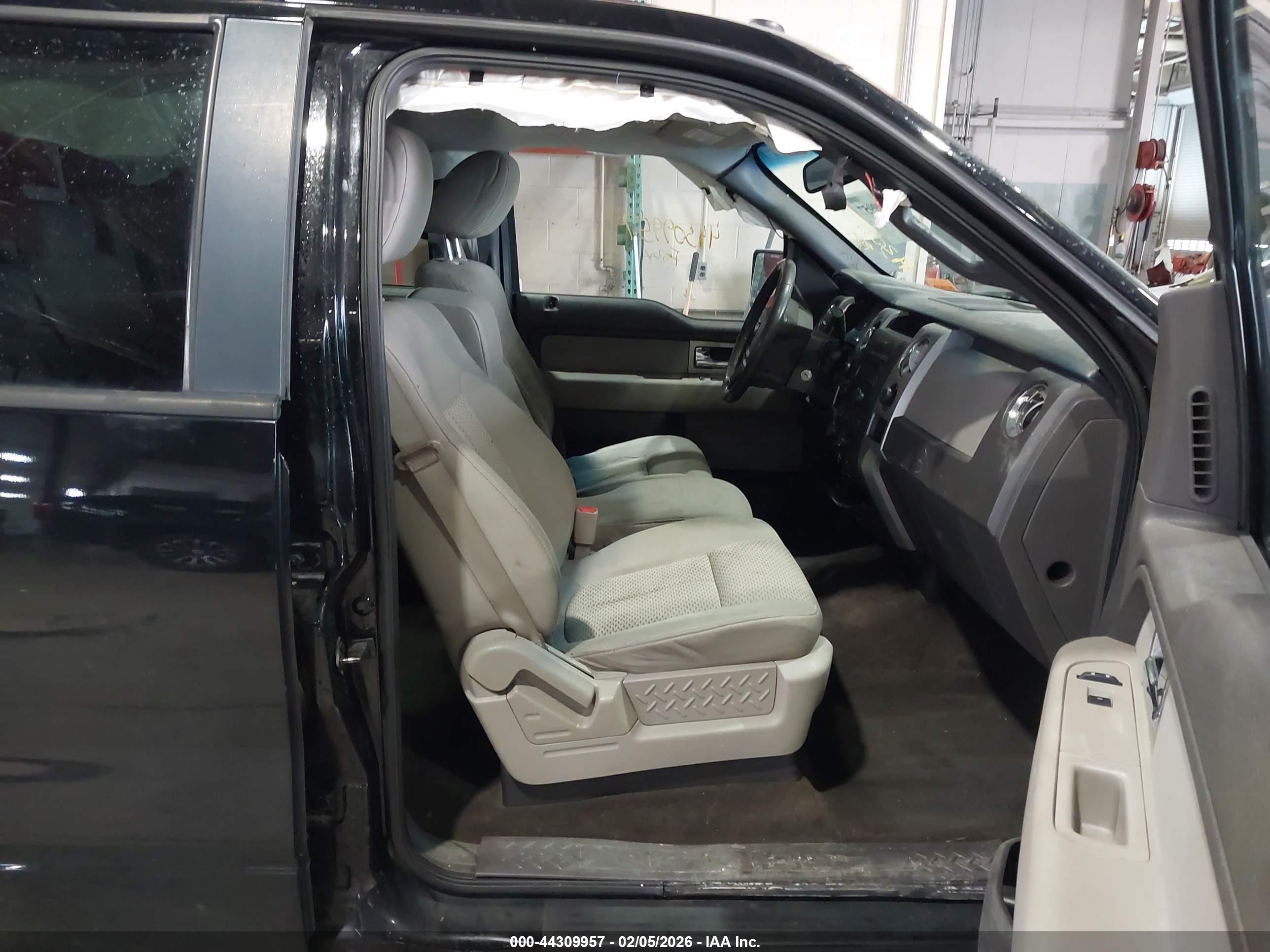 FORD F-150 image 5