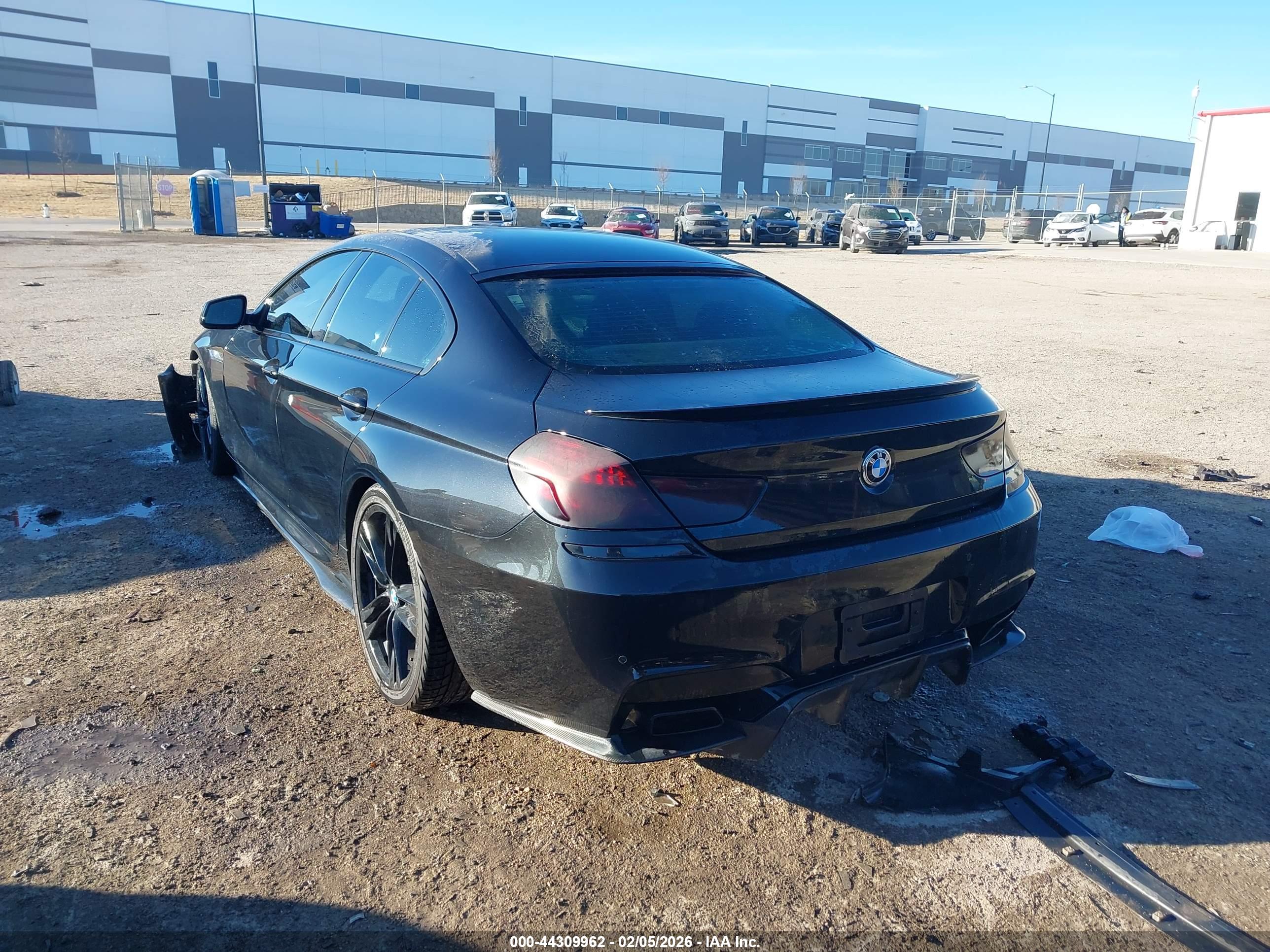 BMW 650I image 3