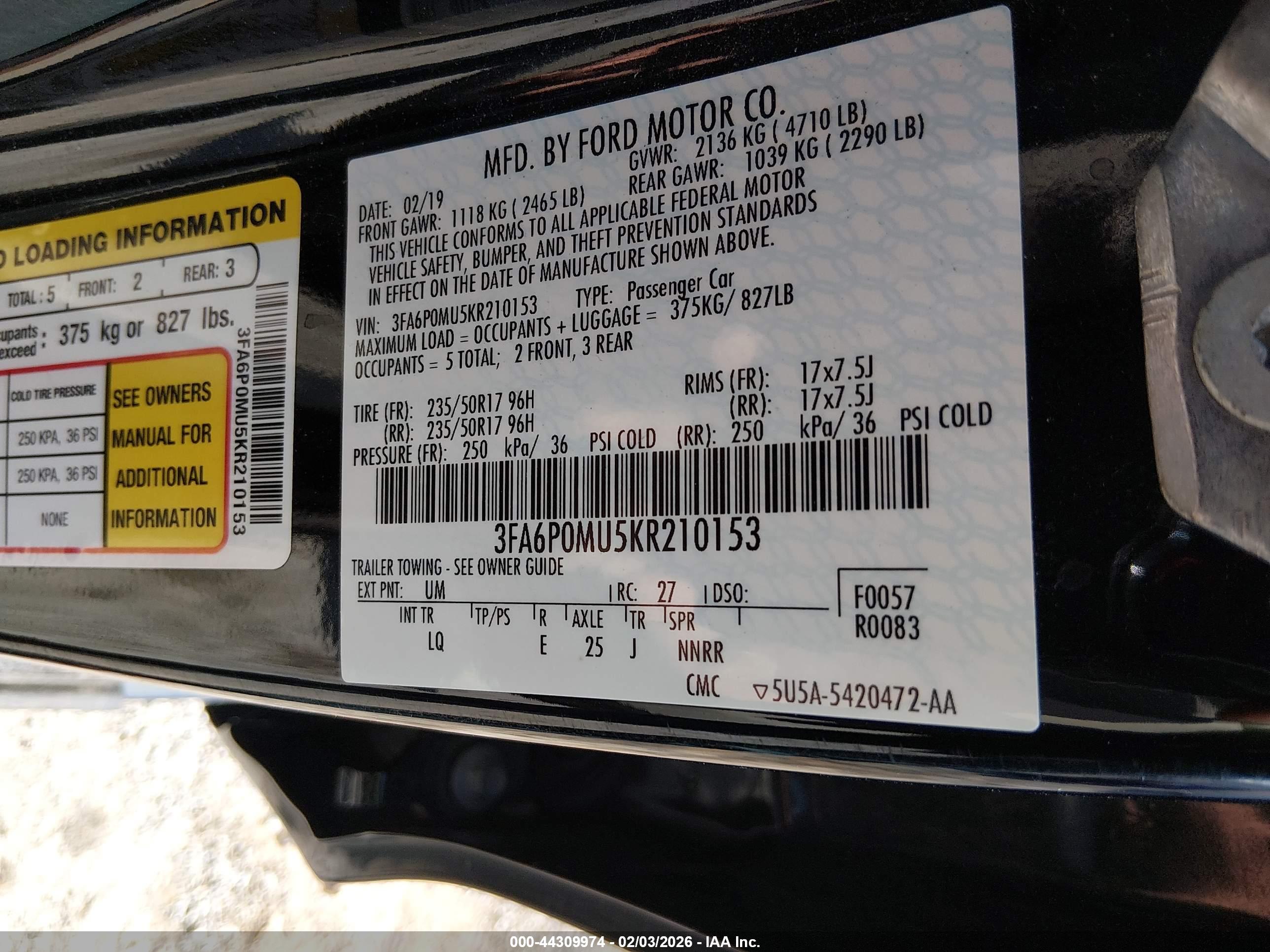 FORD FUSION image 9
