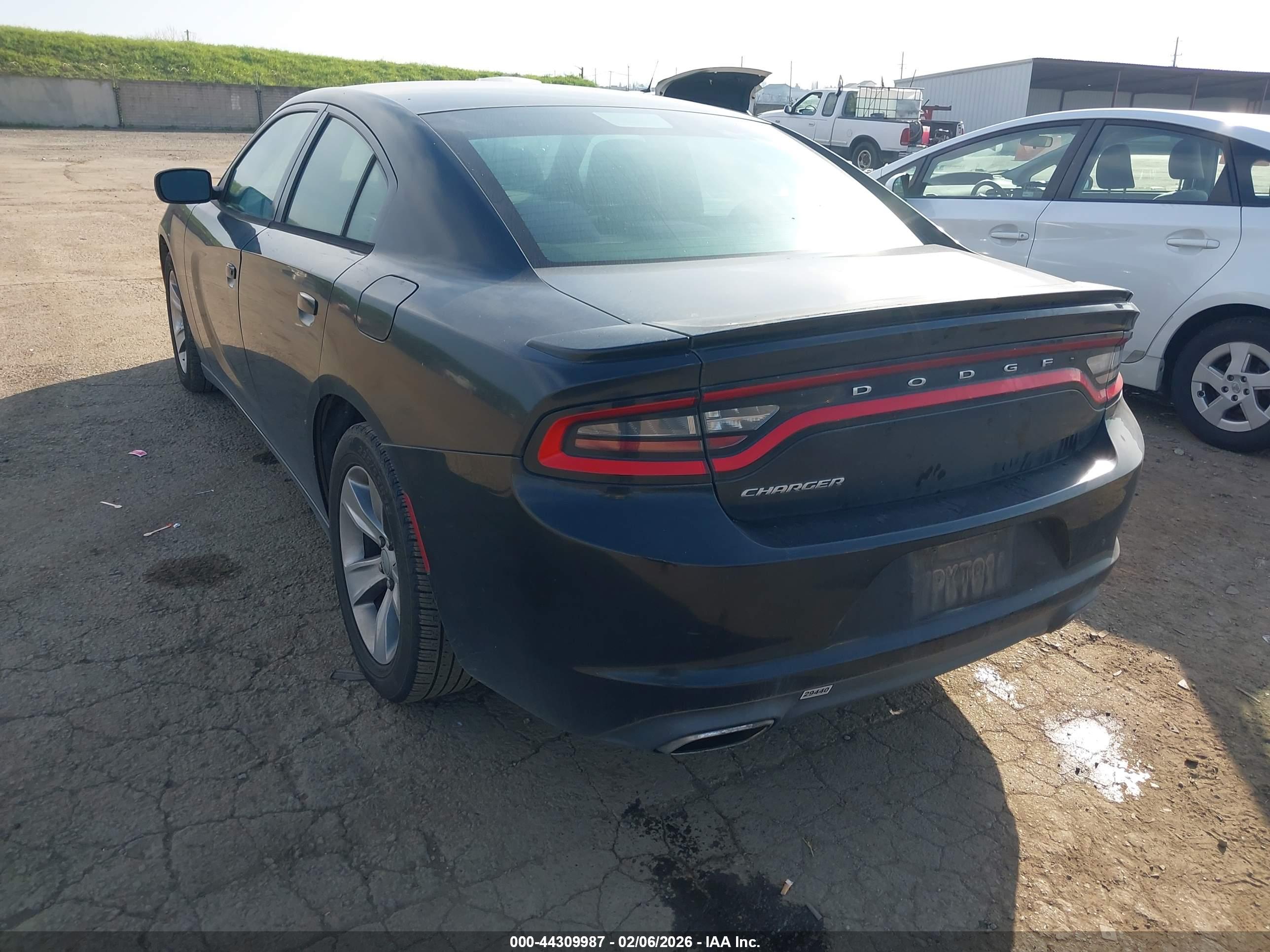 DODGE CHARGER image 3