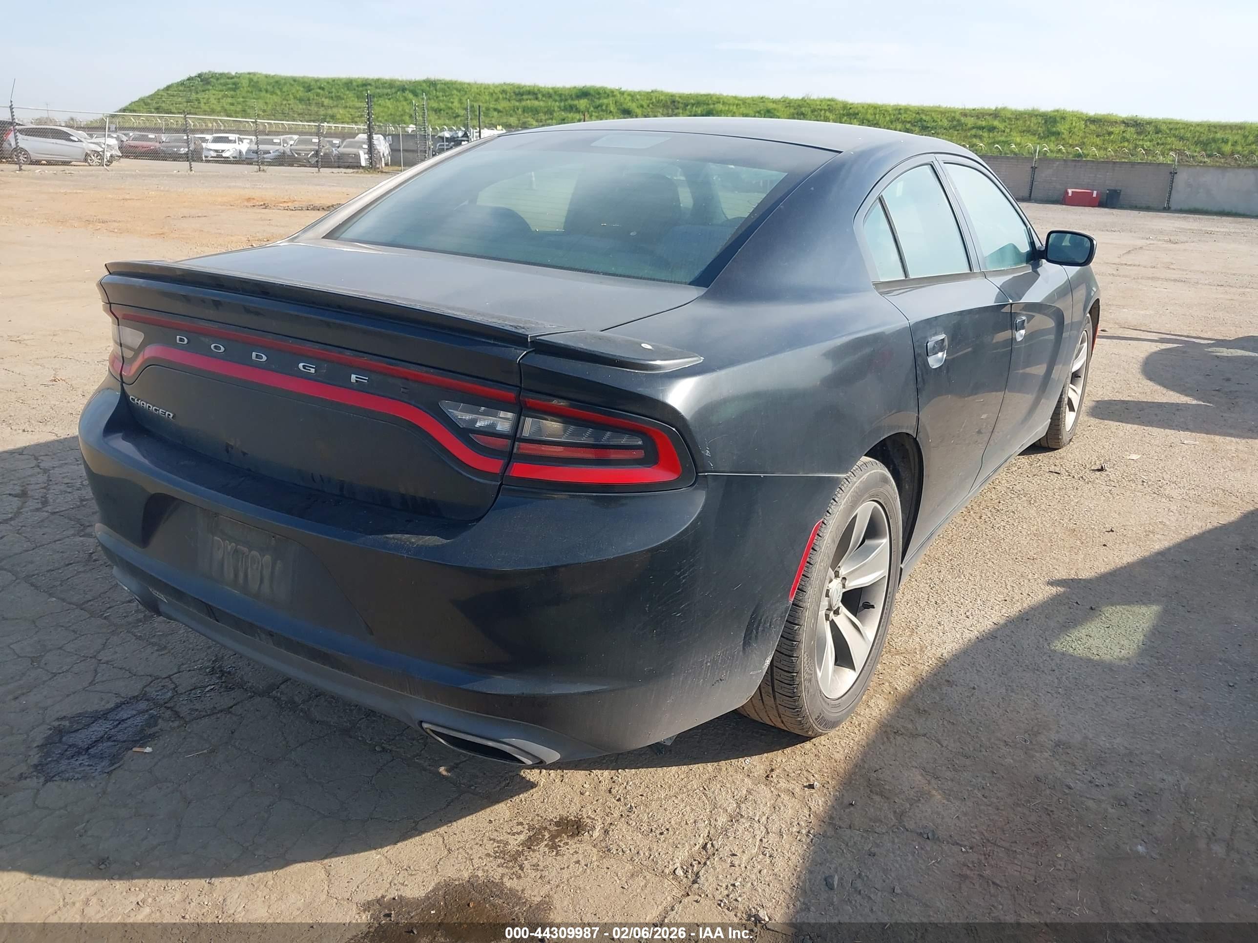 DODGE CHARGER image 4