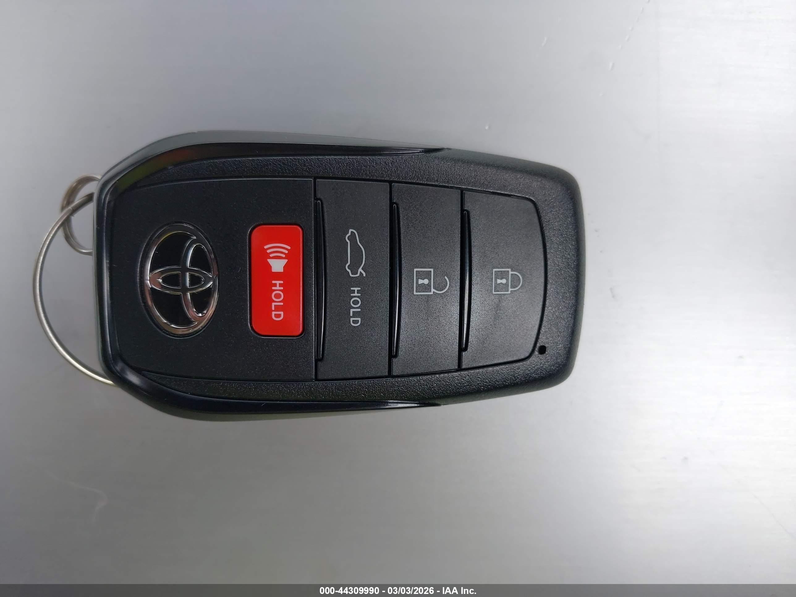 TOYOTA COROLLA image 11