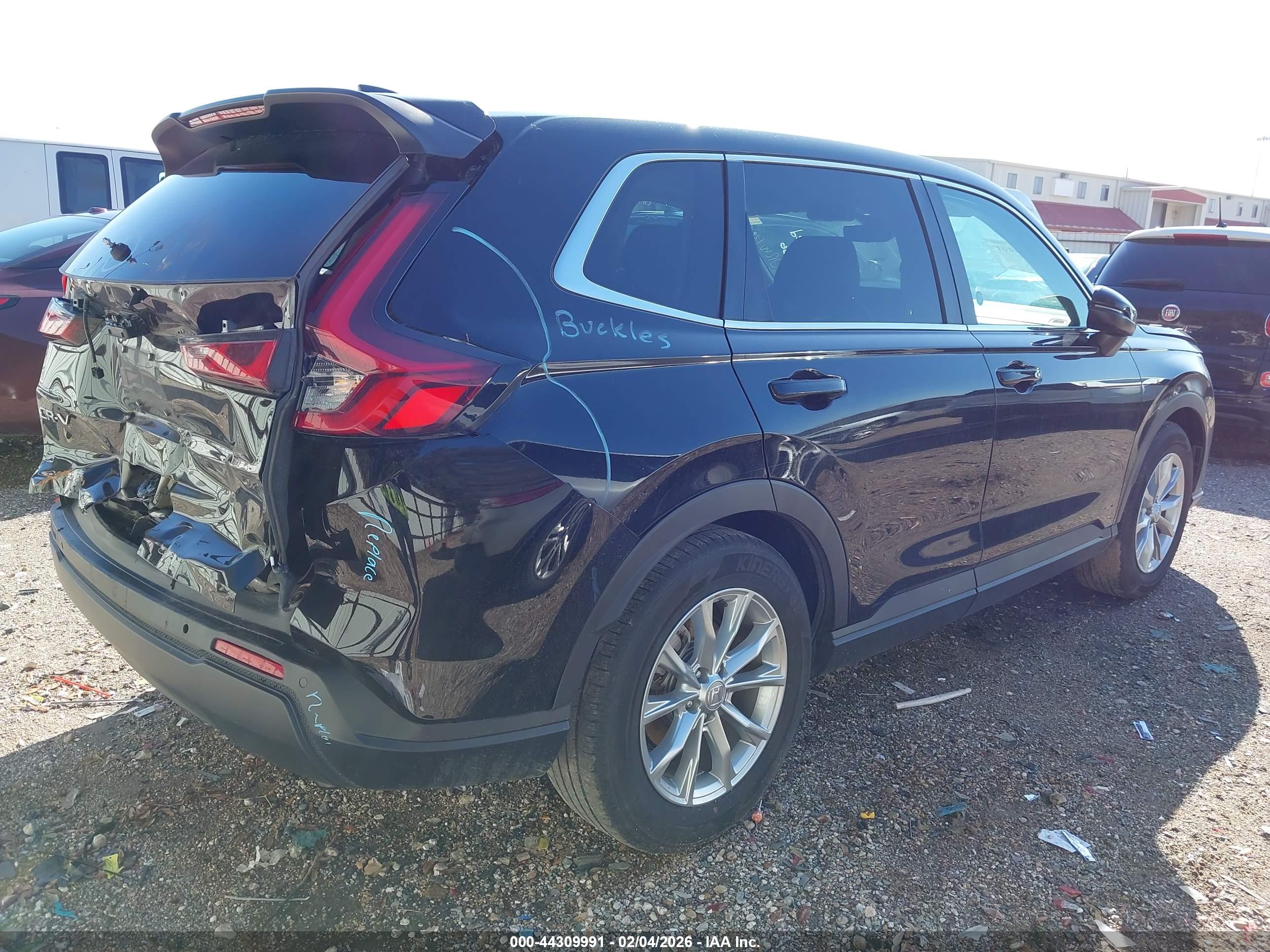 HONDA CR-V image 4