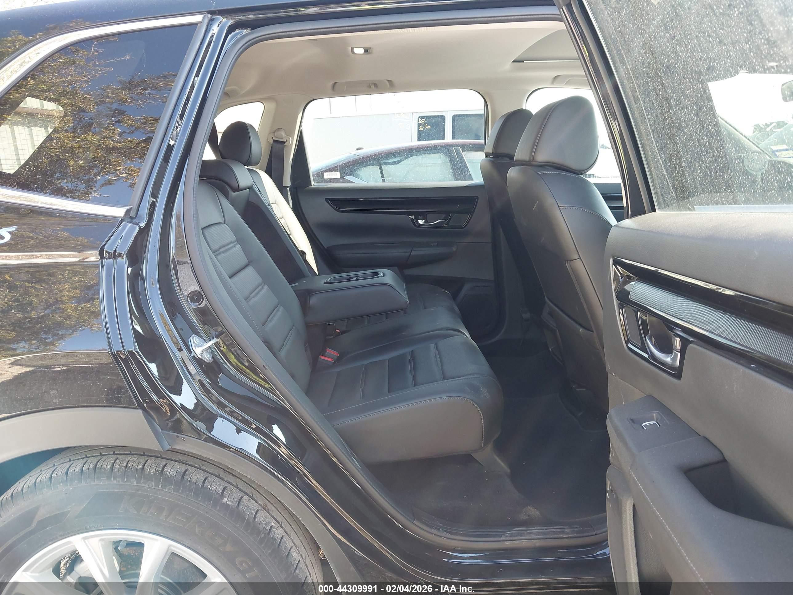 HONDA CR-V image 8