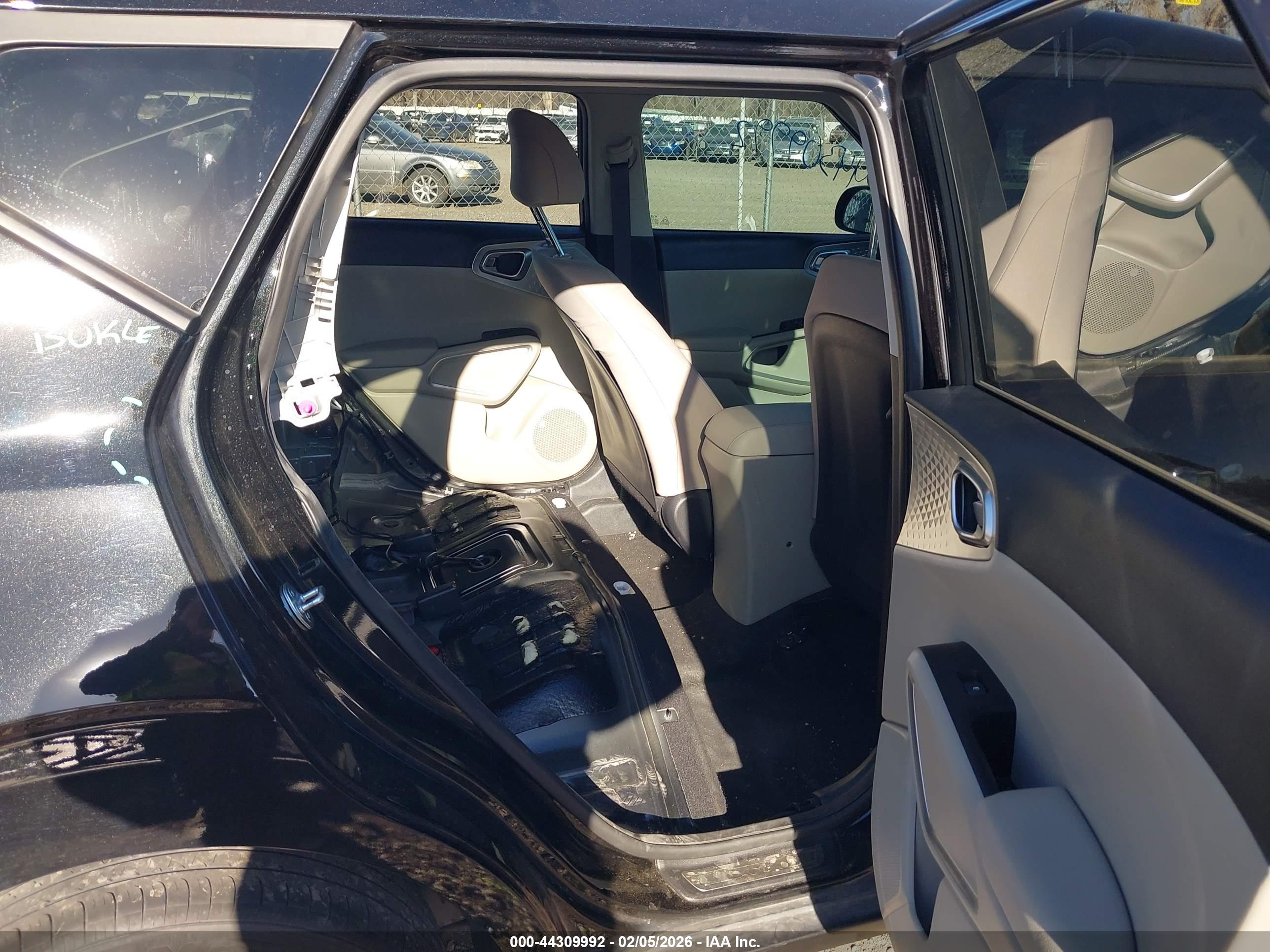 KIA SOUL image 8
