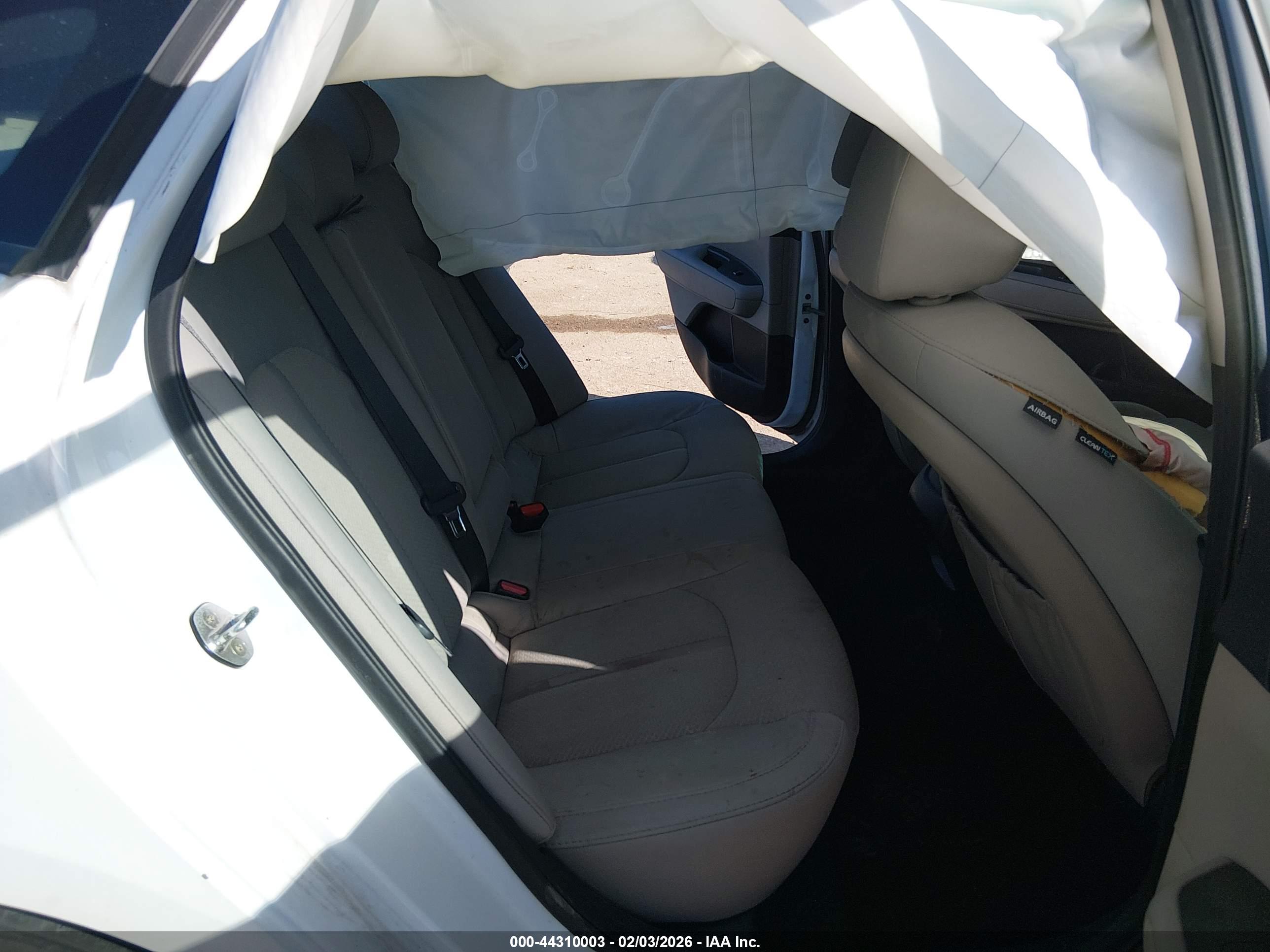 KIA OPTIMA image 8