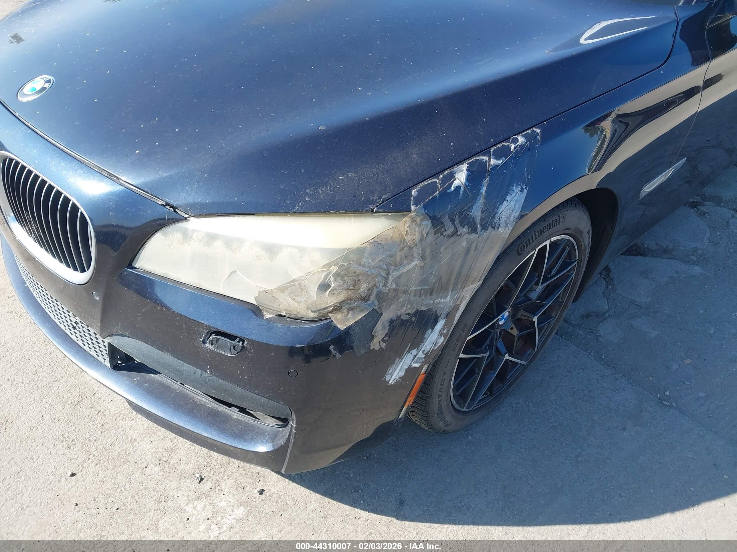 BMW 740LI image 6