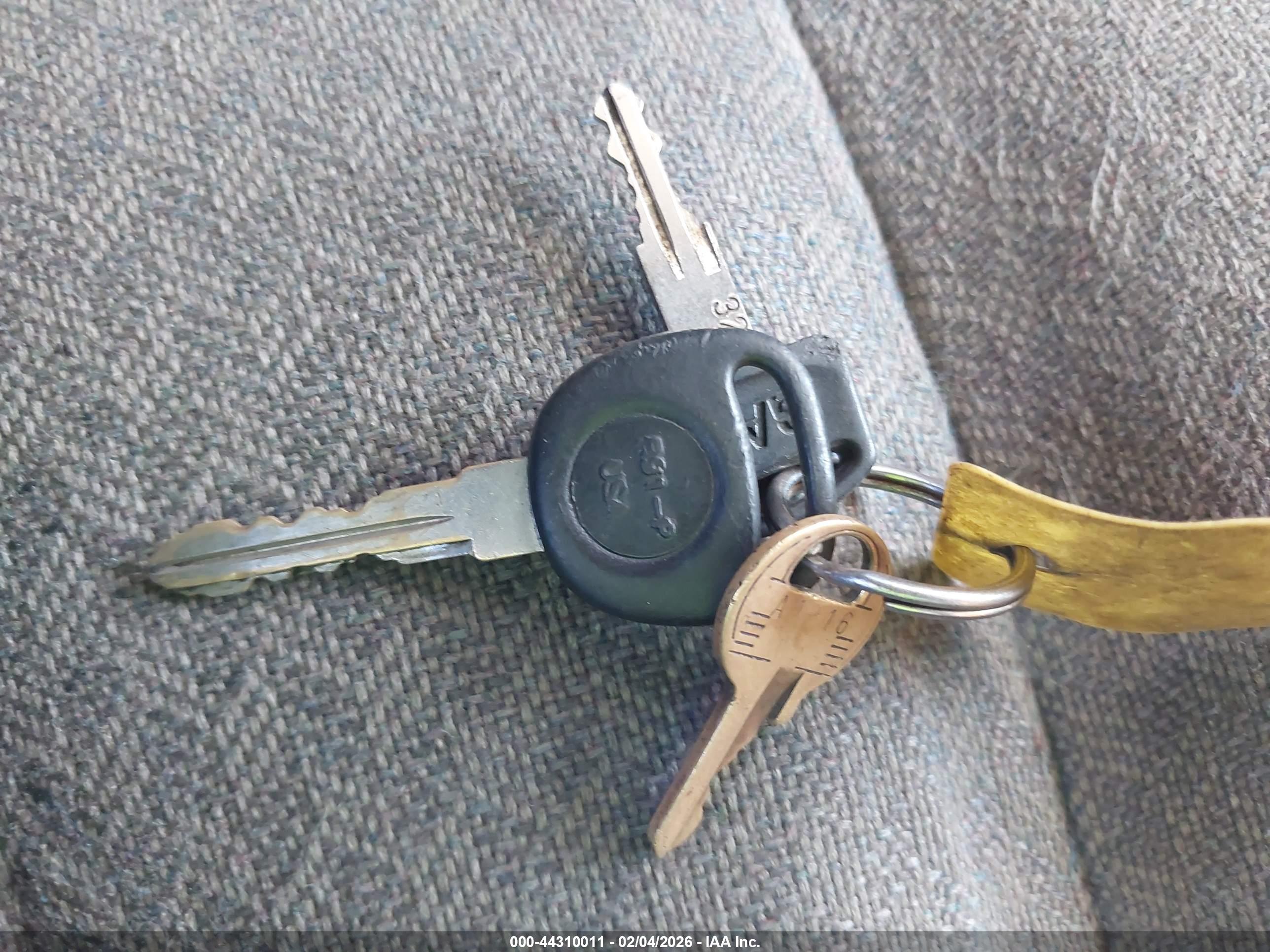 GMC SAVANA image 11