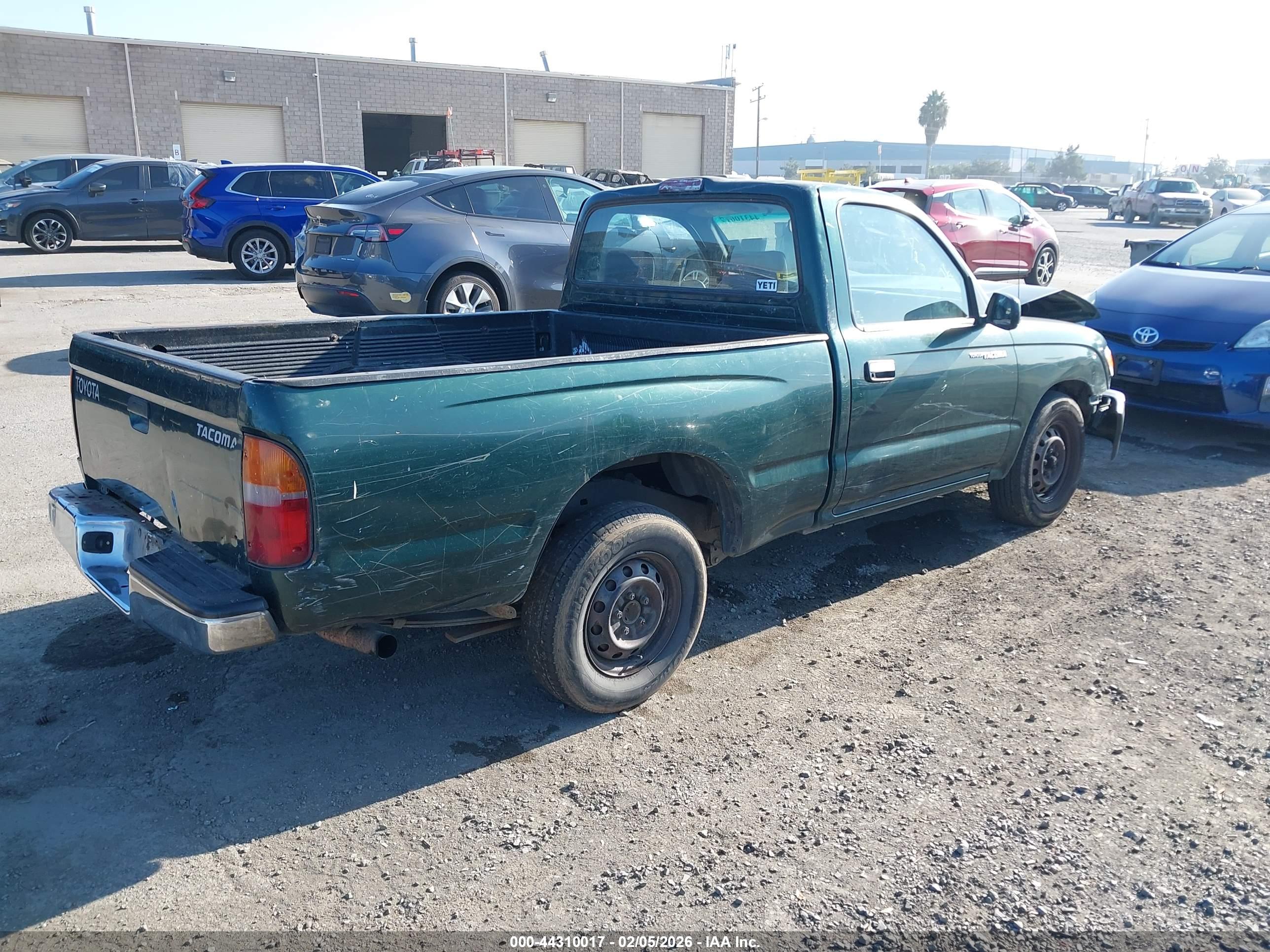 TOYOTA TACOMA image 4