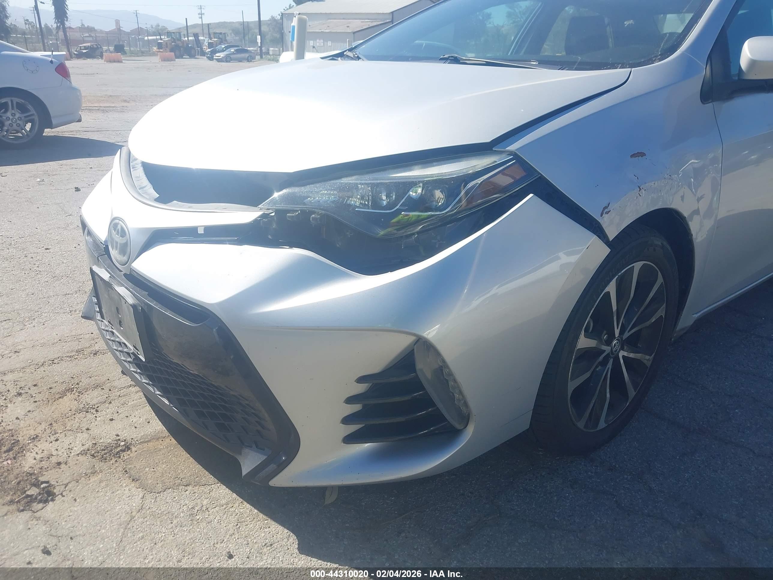 TOYOTA COROLLA image 6