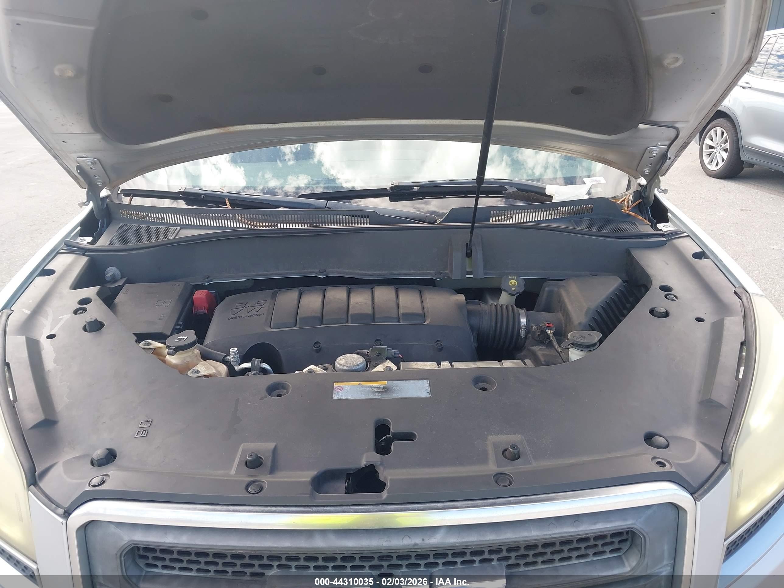 GMC ACADIA image 10