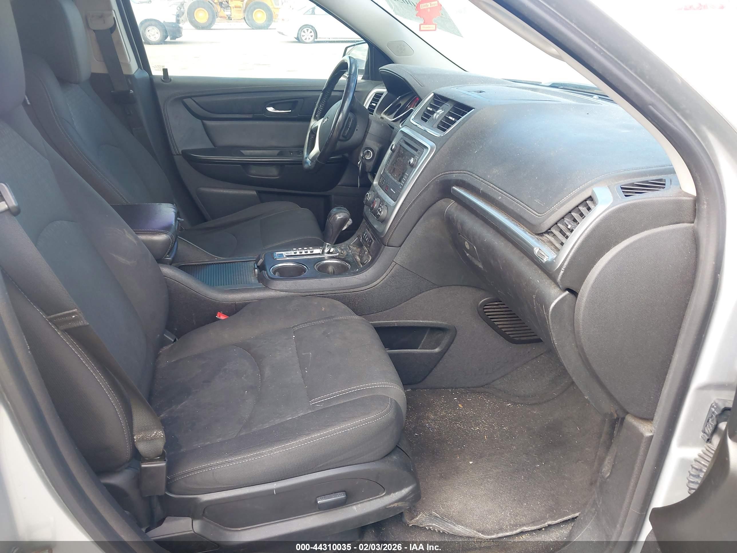 GMC ACADIA image 5