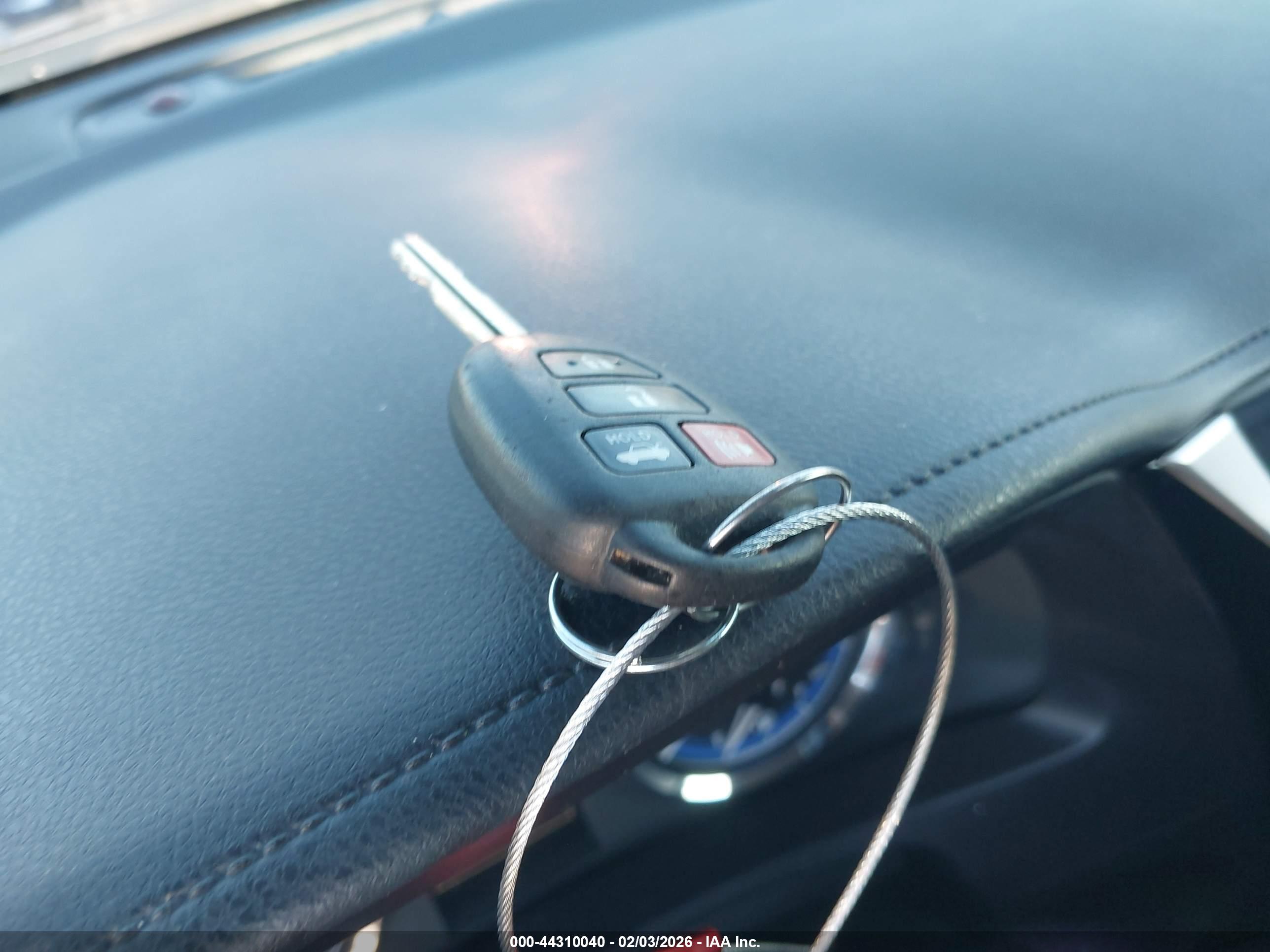 TOYOTA COROLLA image 11