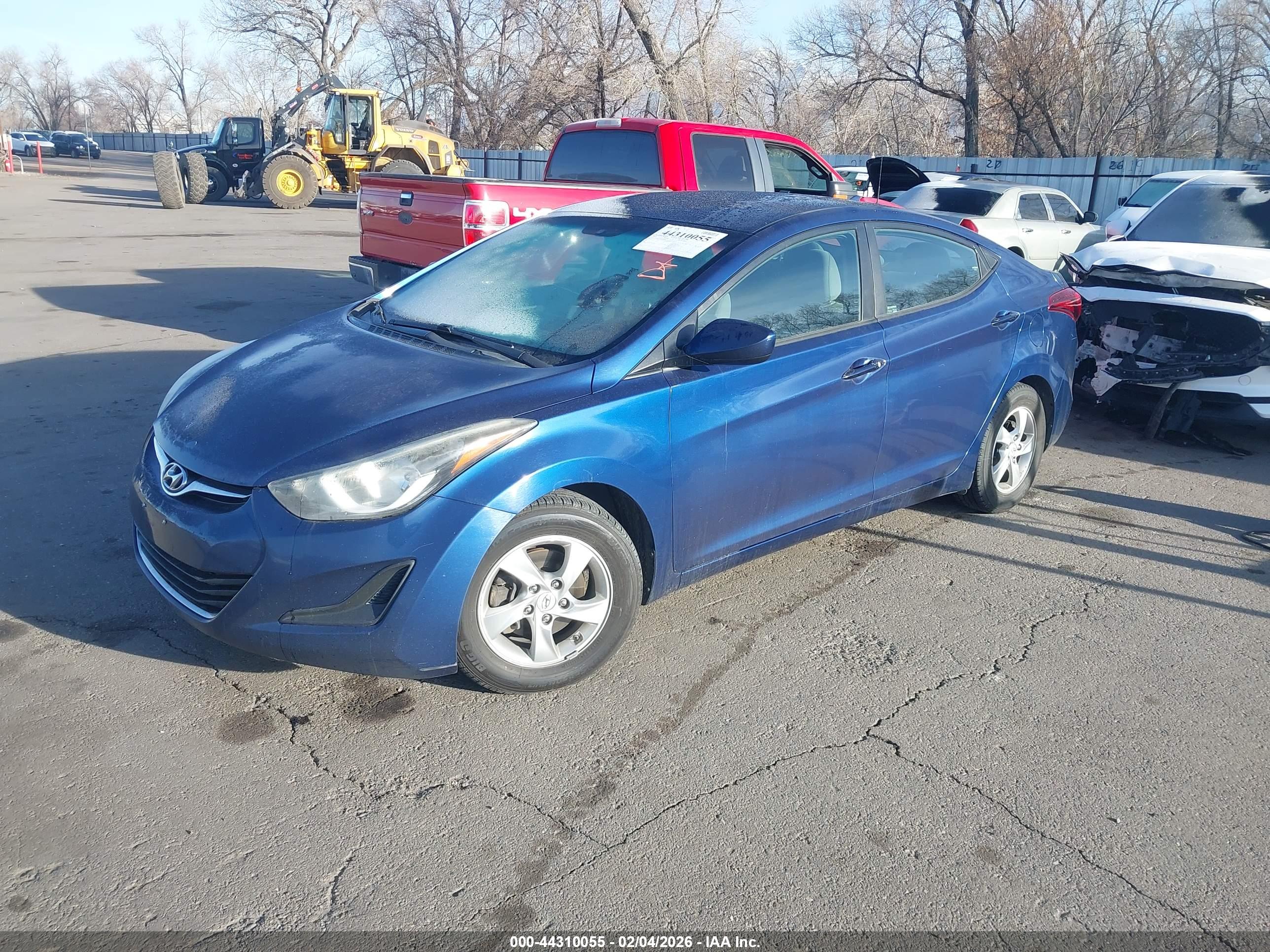 HYUNDAI ELANTRA image 2