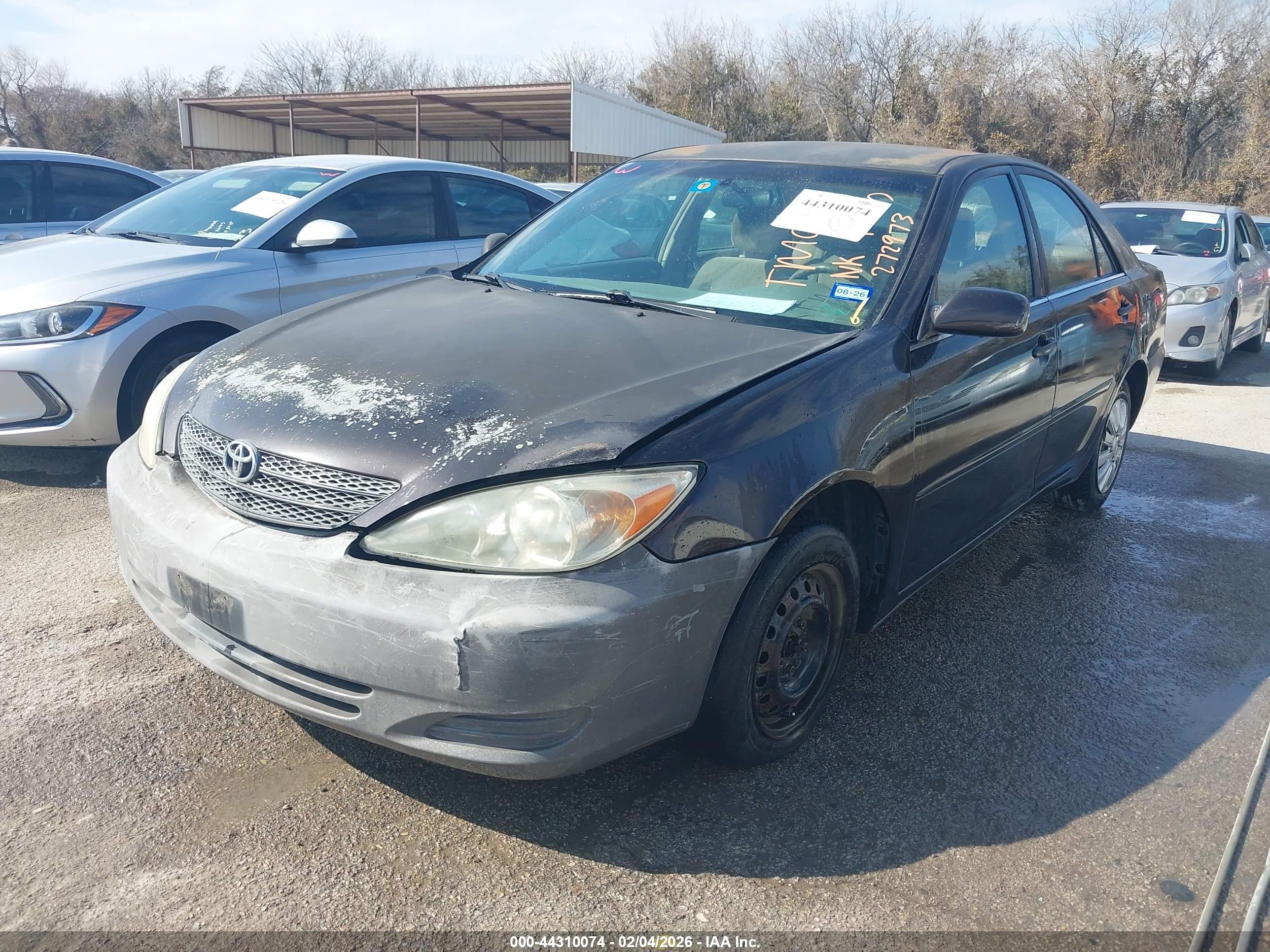 TOYOTA CAMRY image 2