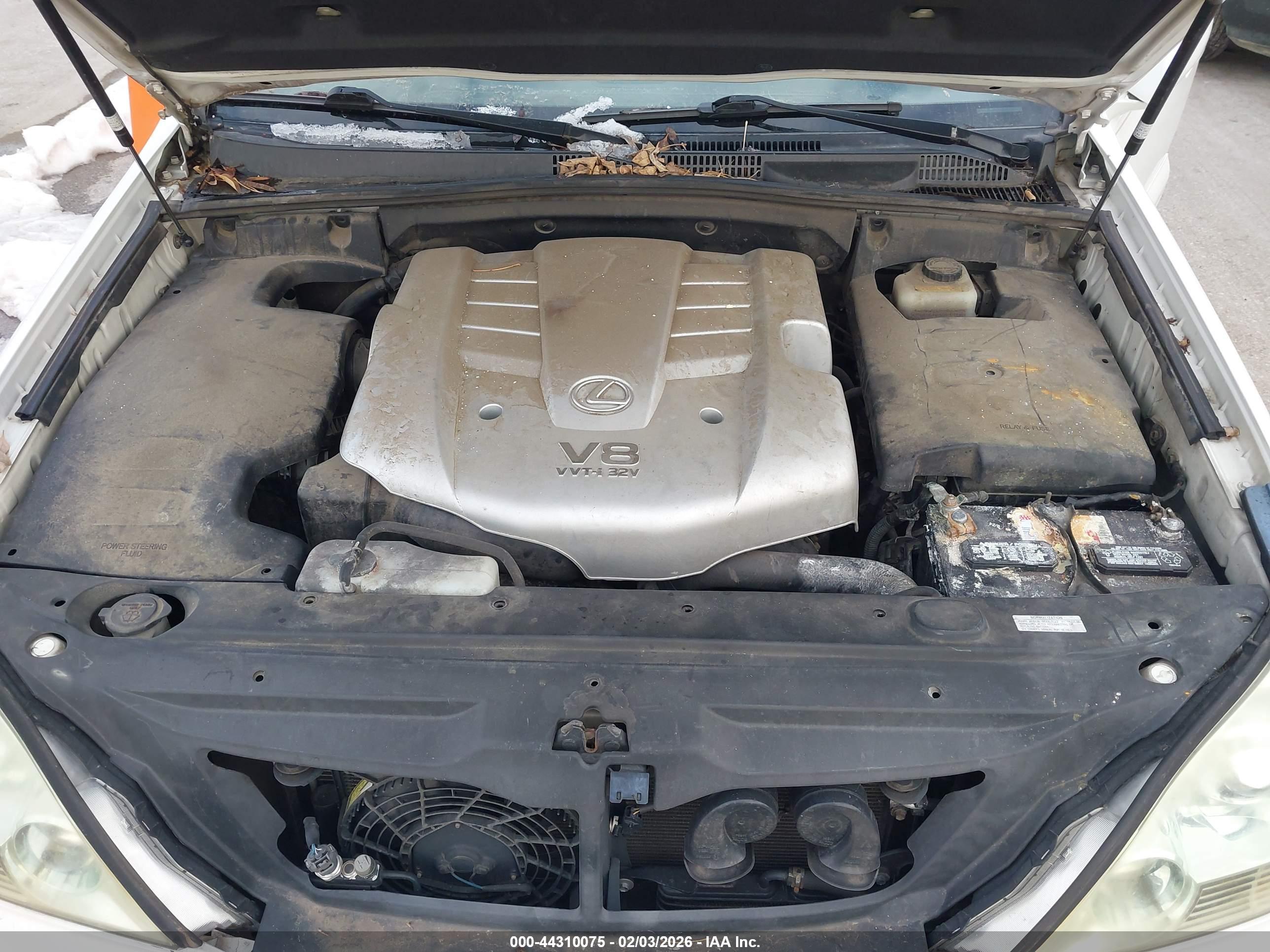 LEXUS GX image 10